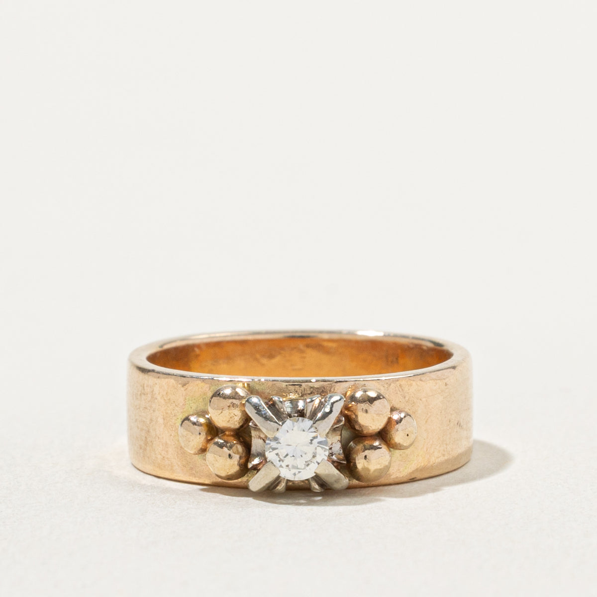 10k Illusion Set Diamond Bead Textured Ring | 0.13ct | SZ 6