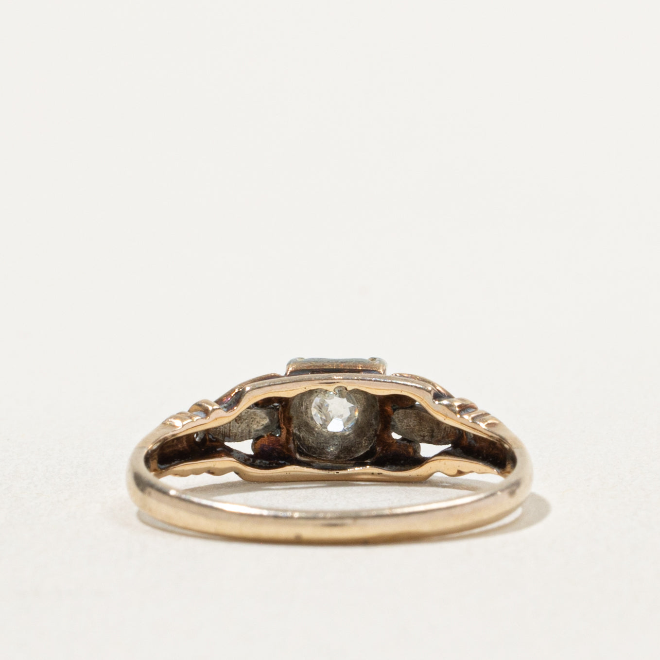 10k Two Tone Old Mine Cut Diamond Textured Ring | 0.12ct | SZ 5.75