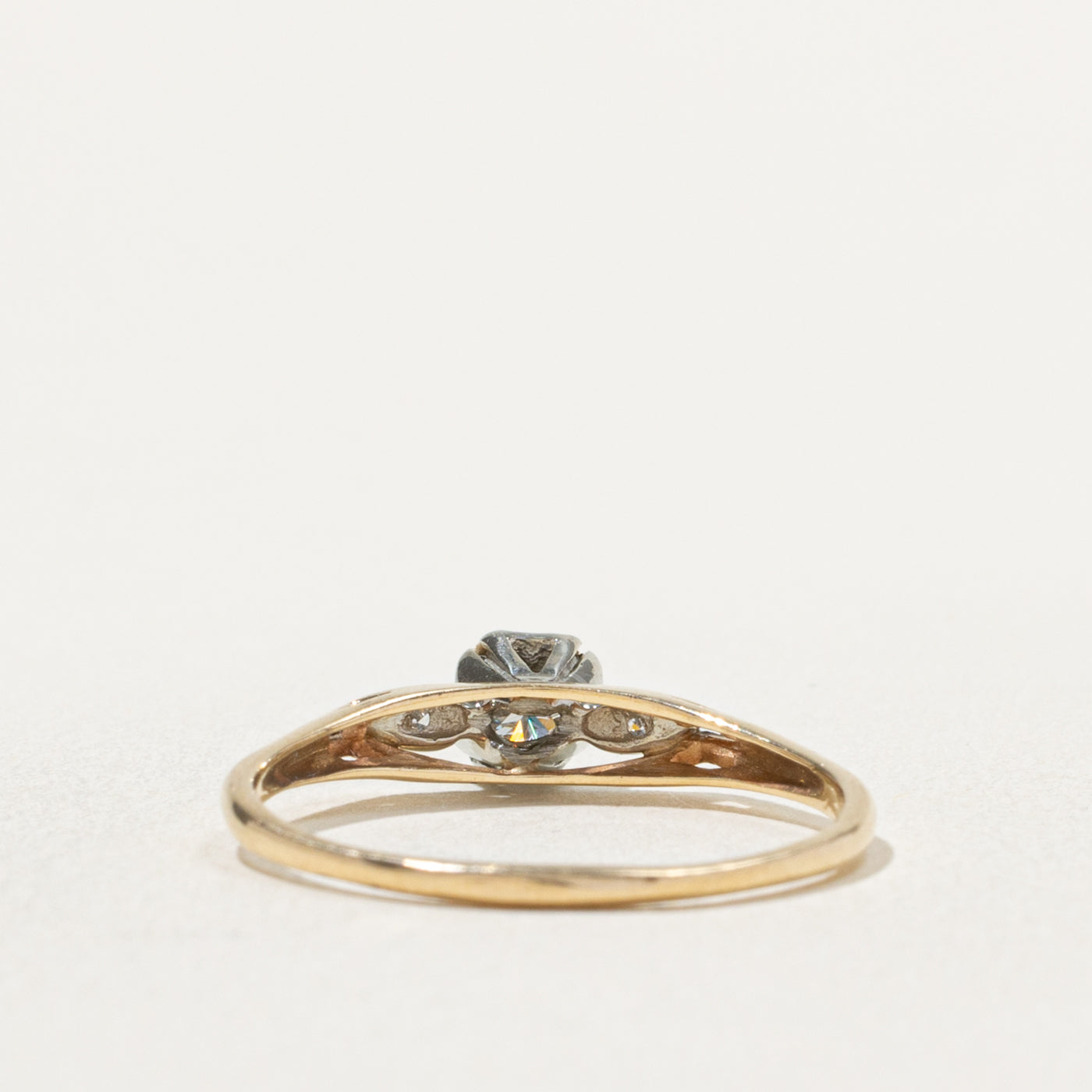'Courtship' Illusion Set Diamond Textured Ring | 0.21ctw | SZ 8.75