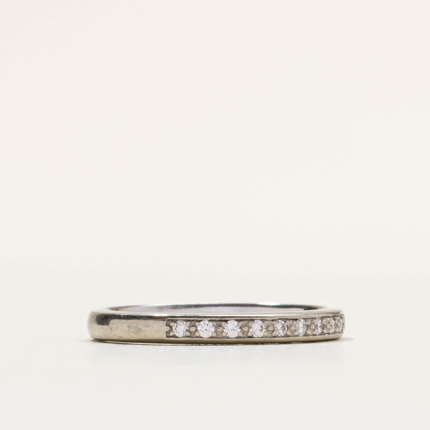 19k Semi-Eternity Diamond Band | 0.25ctw | 2.45mm | SZ 6.5