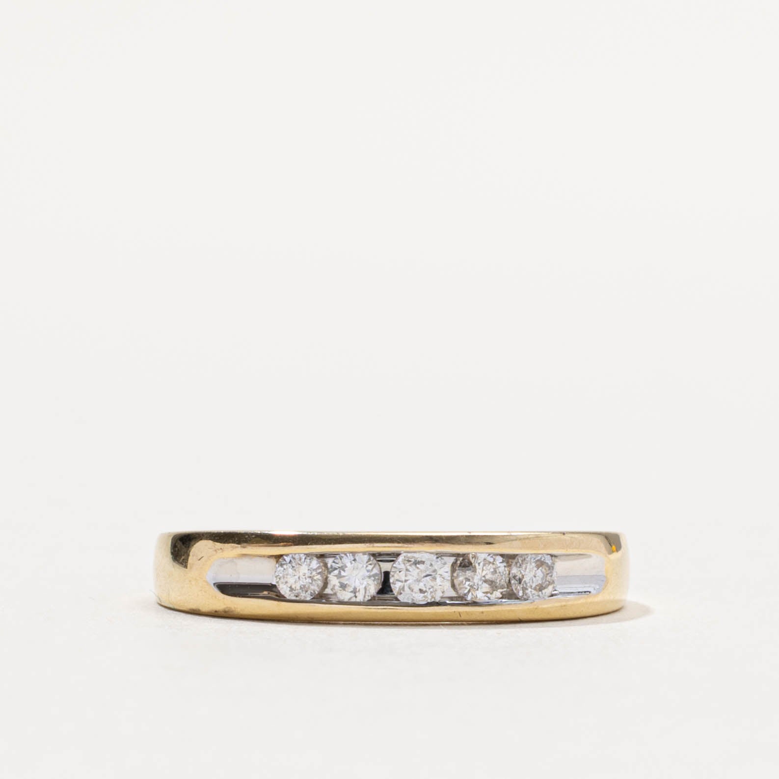 14k Channel Set Diamond Ring | 0.25ctw | SZ 7