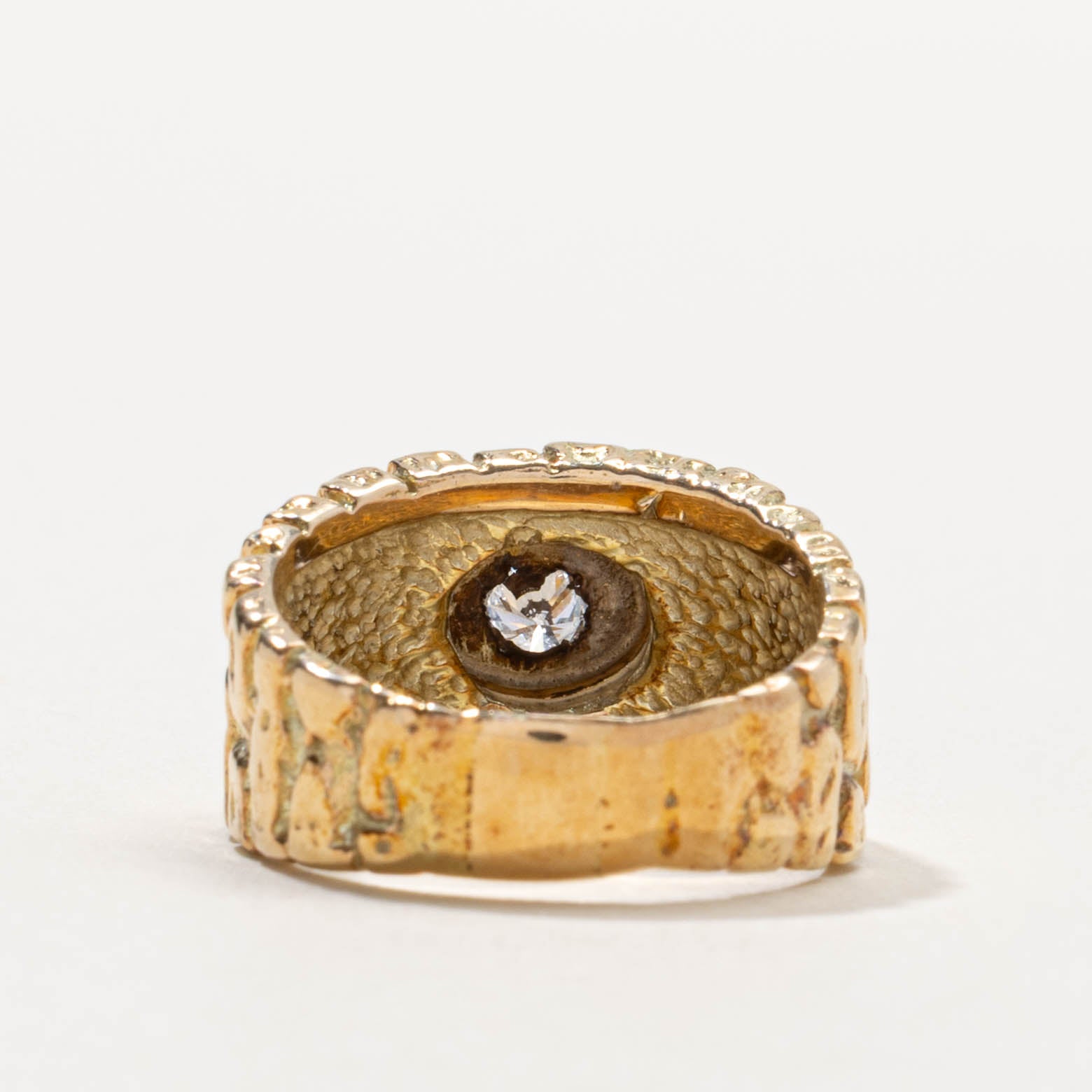 14k Star Set Diamond Textured Cocktail Ring | 0.17ct | SZ 6.75