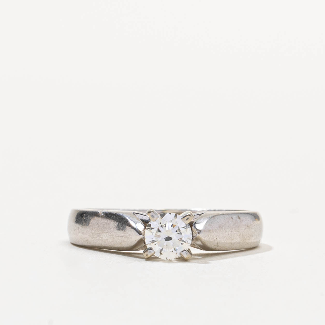 14k Solitaire Diamond Reverse Tapered Ring | 0.30ct SI2 H/I | SZ 5.25