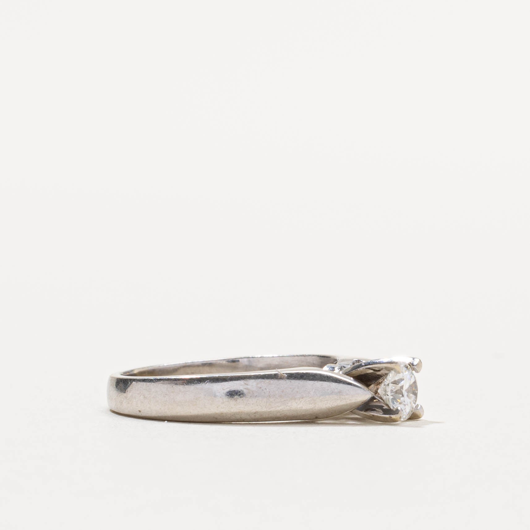 14k Solitaire Diamond Reverse Tapered Ring | 0.30ct SI2 H/I | SZ 5.25