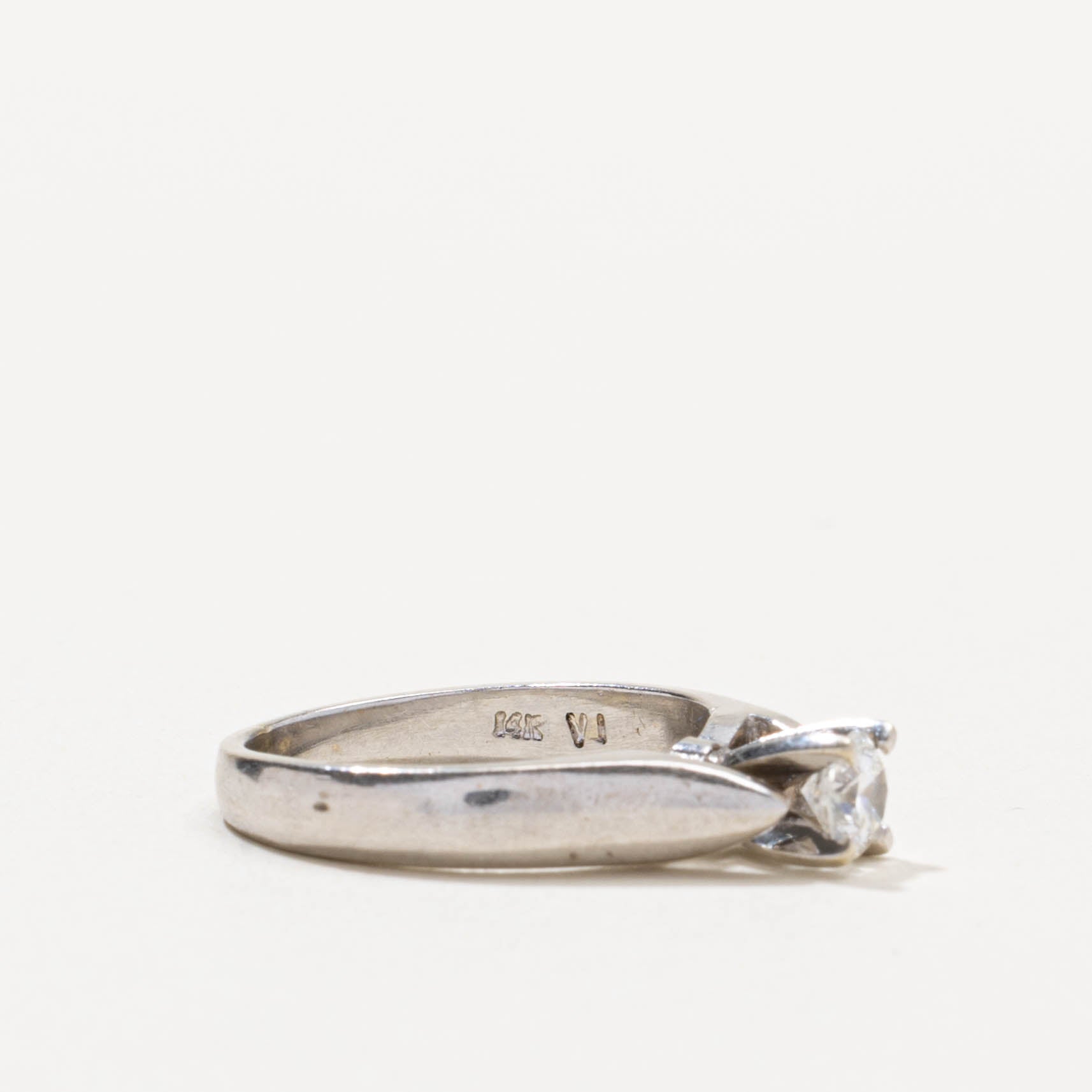 14k Solitaire Diamond Reverse Tapered Ring | 0.30ct SI2 H/I | SZ 5.25