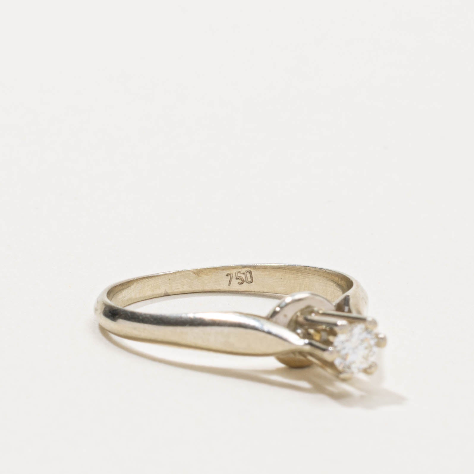 18k Solitaire Diamond Reverse Tapered Ring | 0.15ct | SZ 6