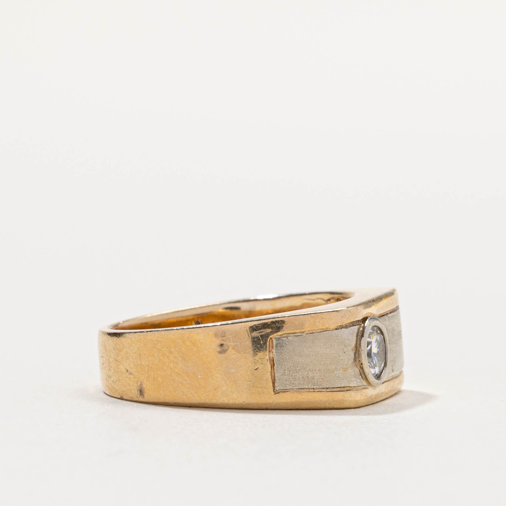 14k Two Tone Bezel Set Diamond Ring | 0.25ct | SZ 7