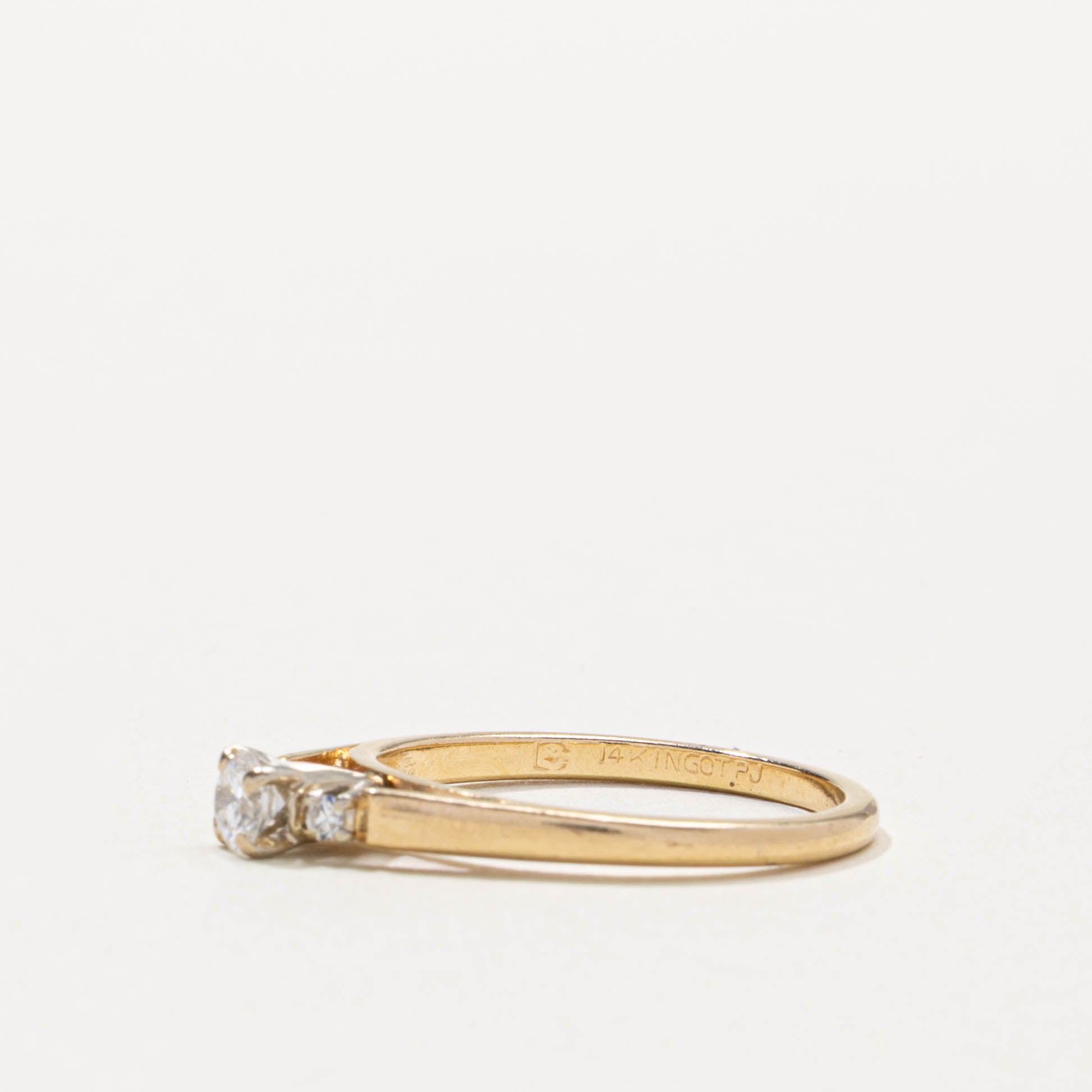 14k Diamond Accented Plain Ring | 0.21ctw | SZ 6.25