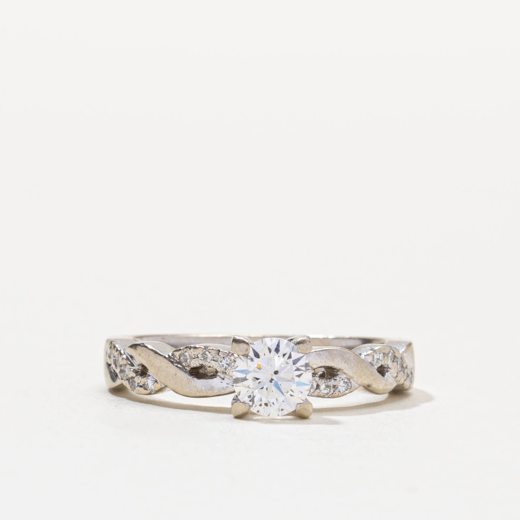 GIA Solitaire Diamond Twisted Band | 0.50ct SI2 F, 0.08ctw | SZ 6