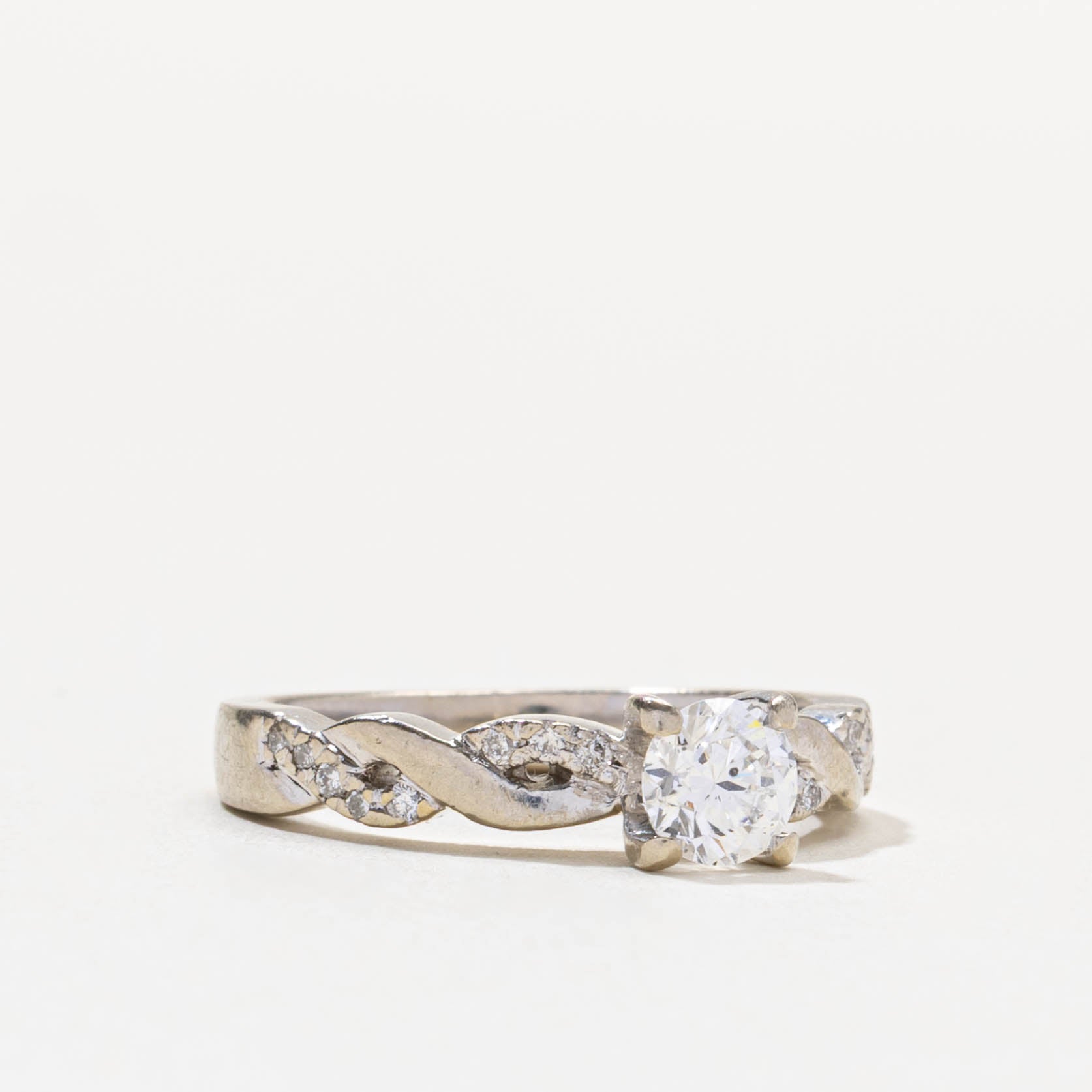 GIA Solitaire Diamond Twisted Band | 0.50ct SI2 F, 0.08ctw | SZ 6