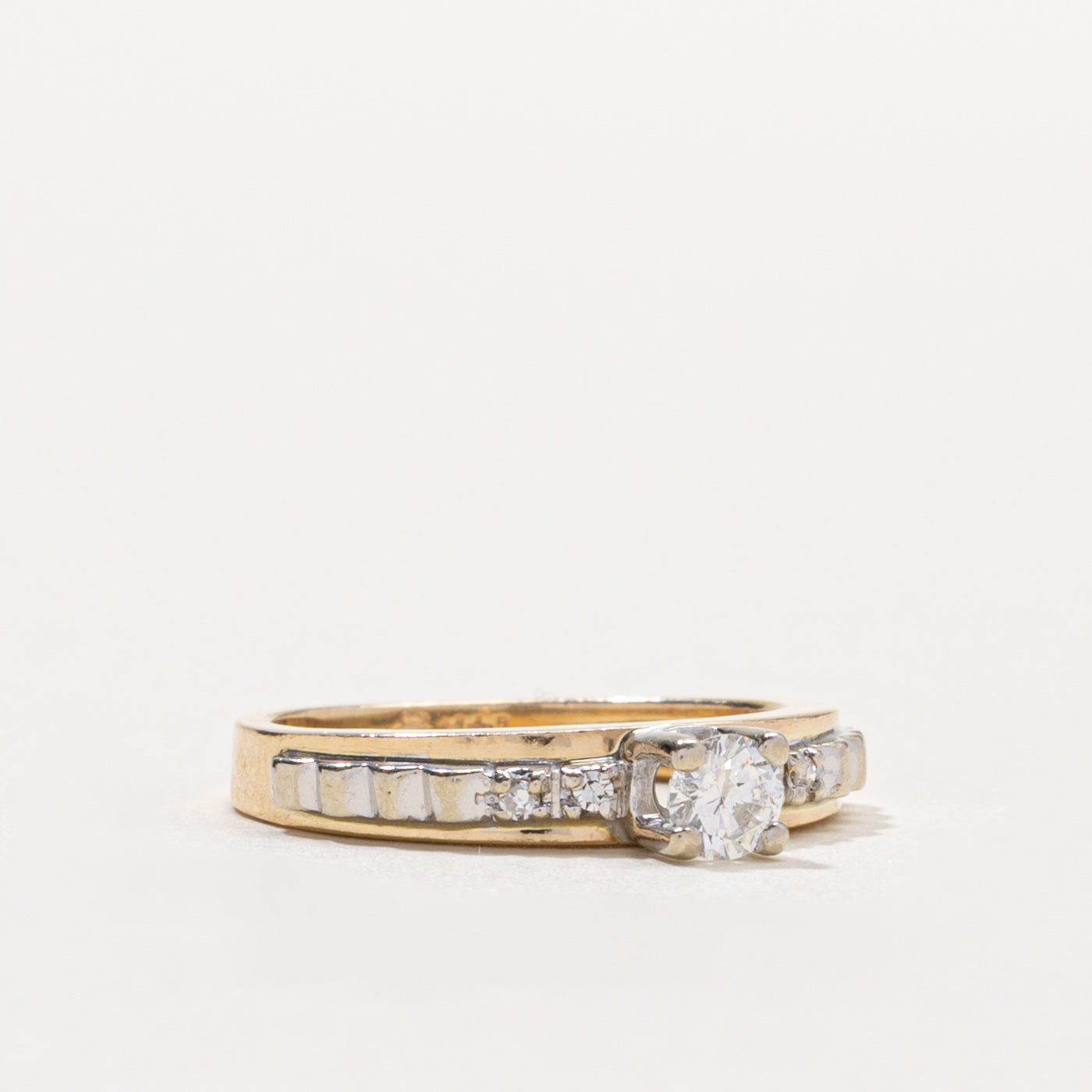 14k Two Tone Diamond Accented Ring | 0.20ctw | SZ 4