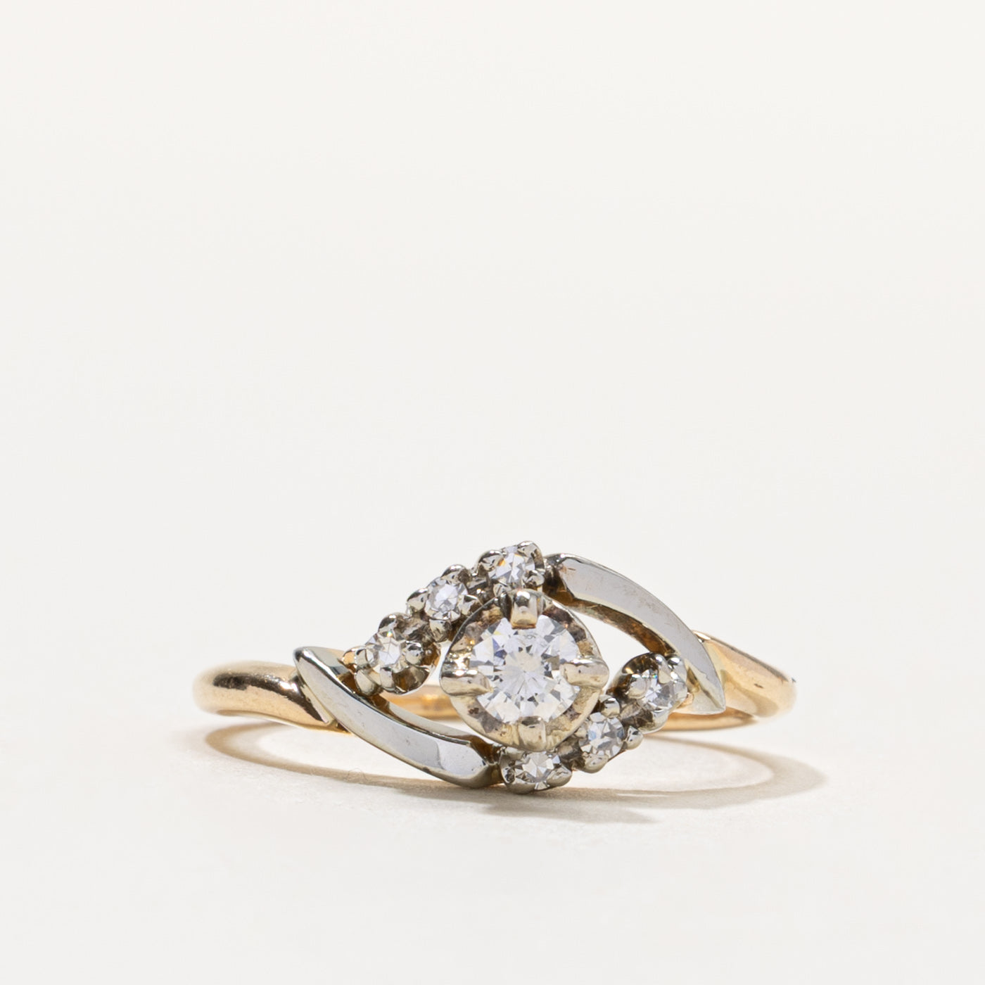 14k Illusion Set Diamond Eye Ring | 0.22ctw | SZ 5.75