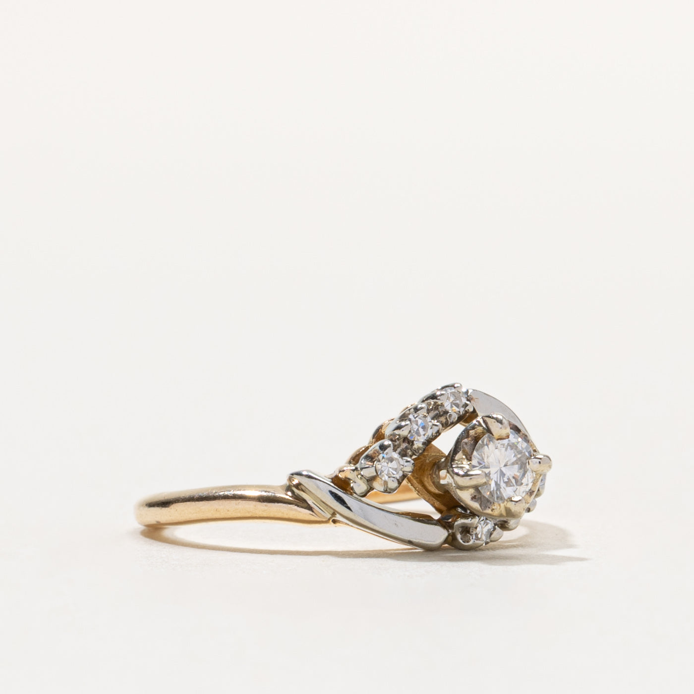 14k Illusion Set Diamond Eye Ring | 0.22ctw | SZ 5.75