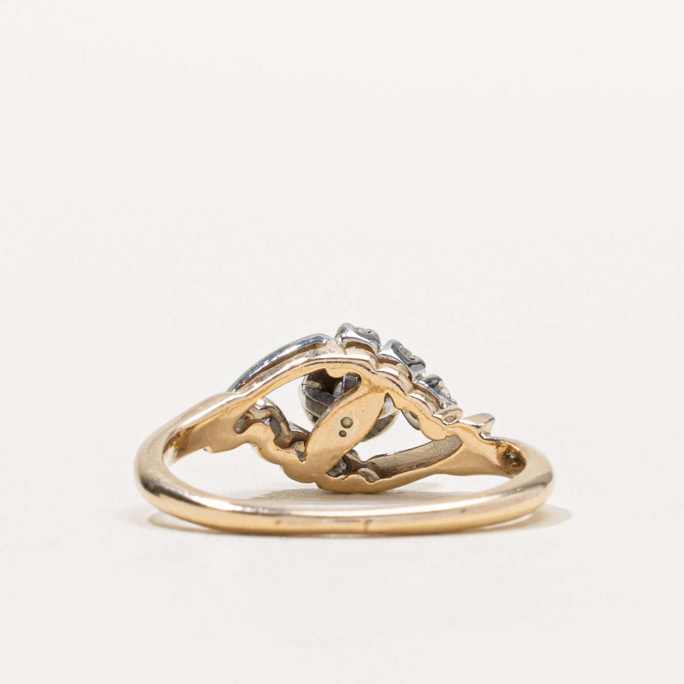 14k Illusion Set Diamond Eye Ring | 0.22ctw | SZ 5.75