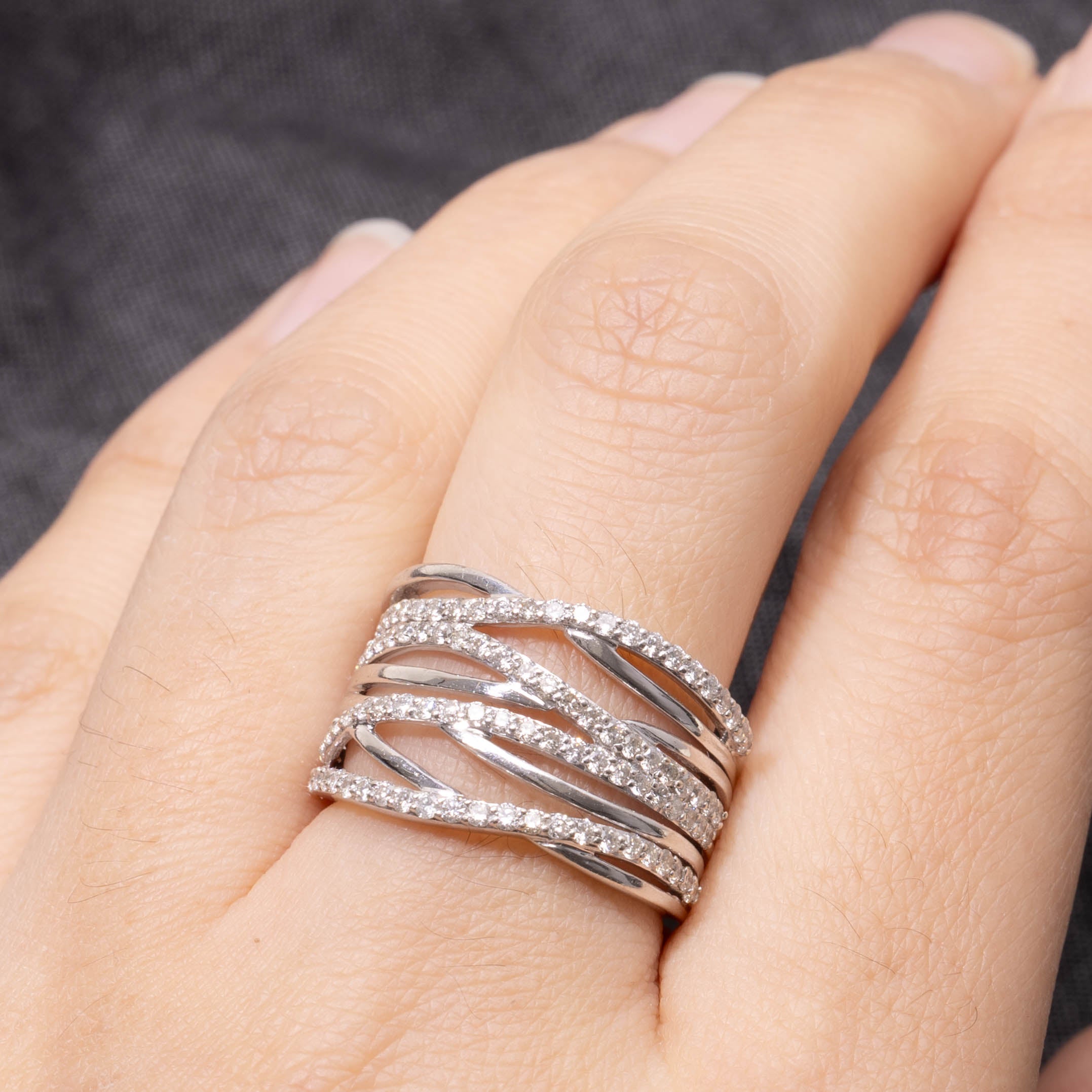 10k Multi Row Diamond Crossover Ring | 1.00ctw | SZ 7.5
