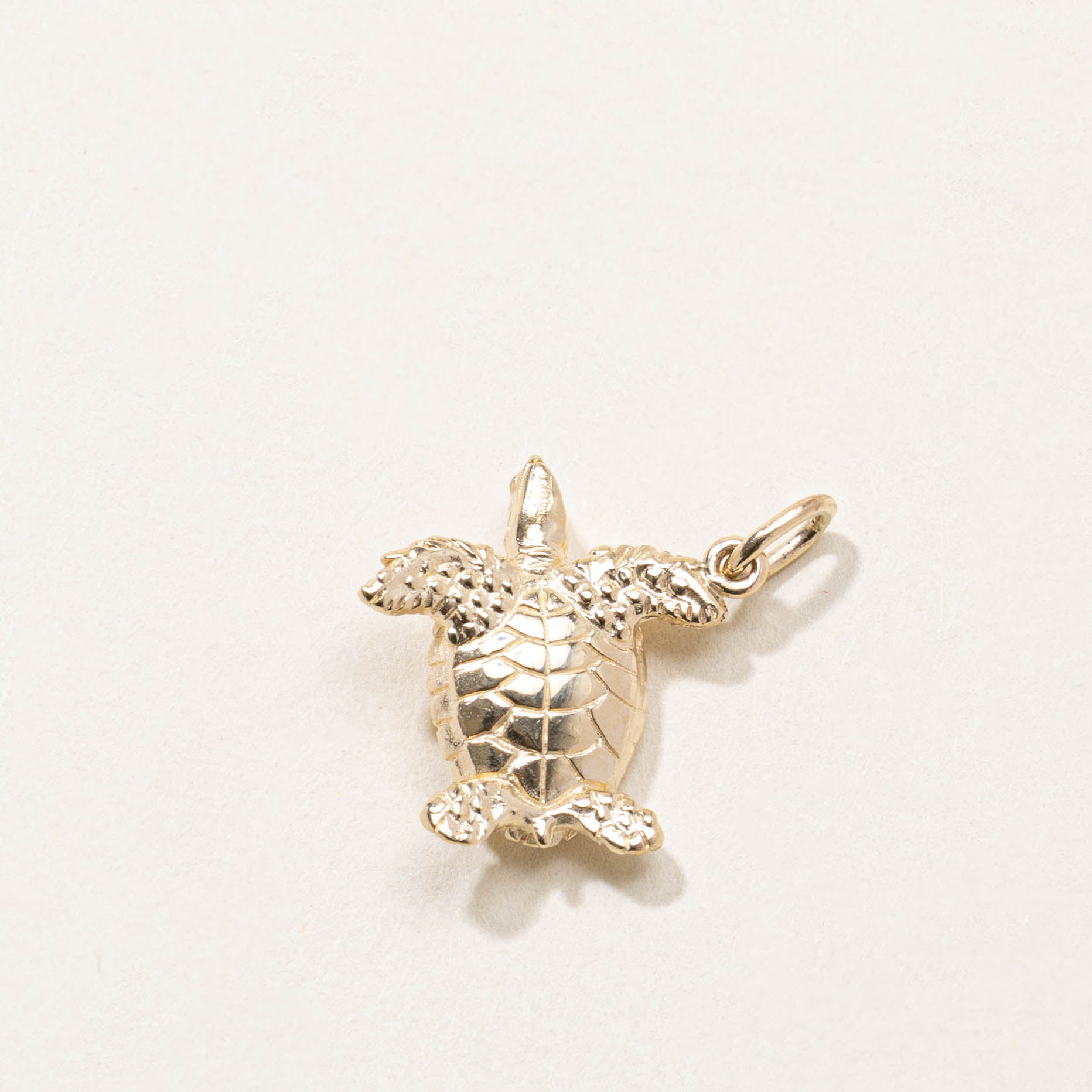14k Turtle Charm