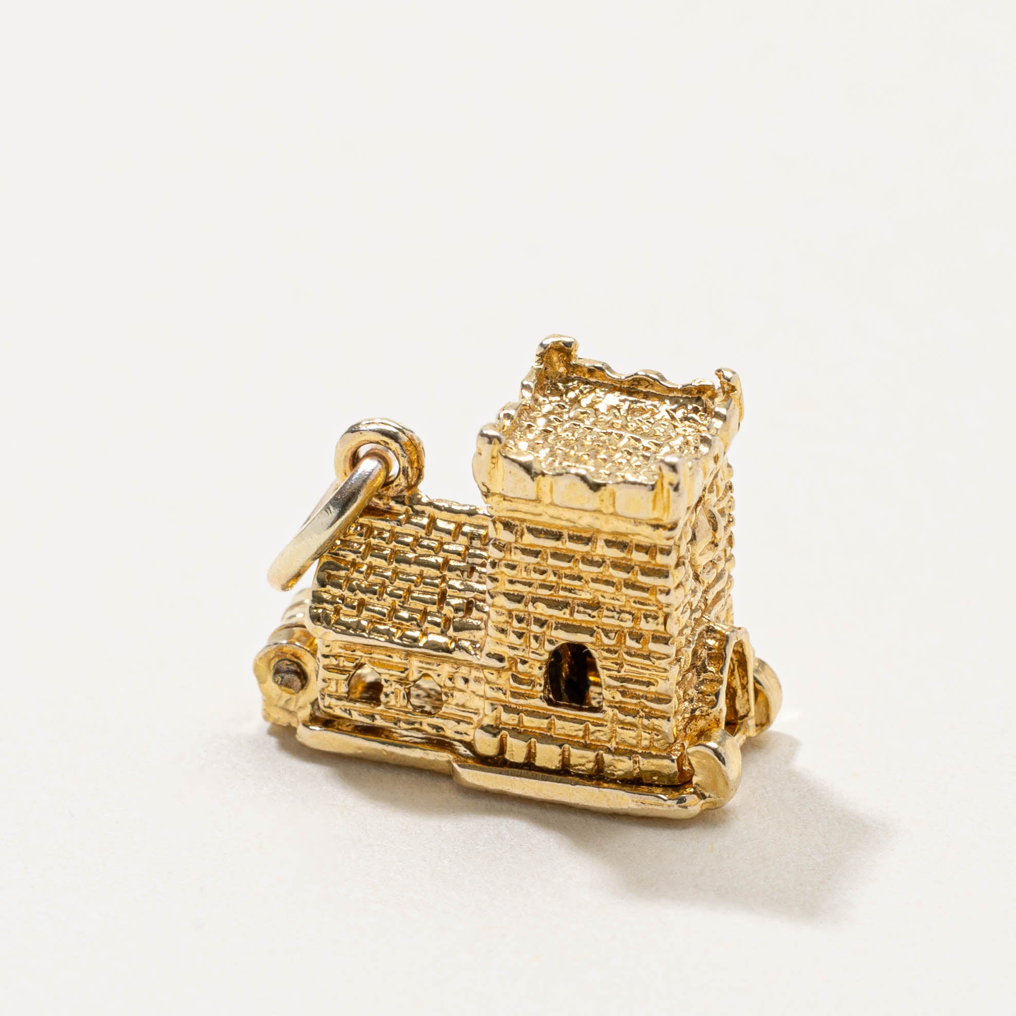 9k Castle Wedding Charm