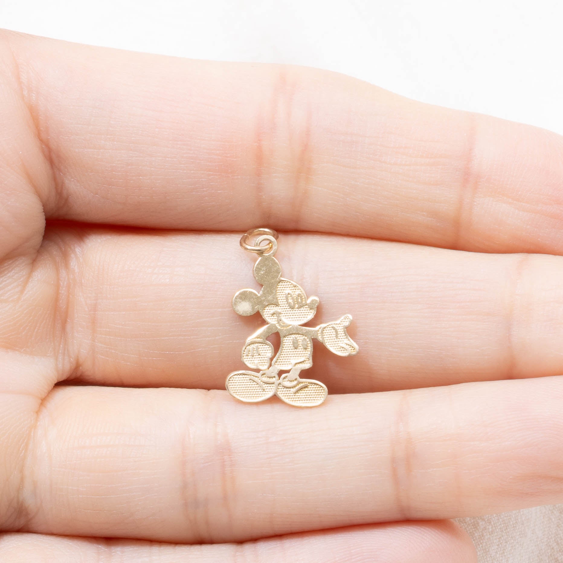 ‘Disney’ 14k Mickey Mouse Charm