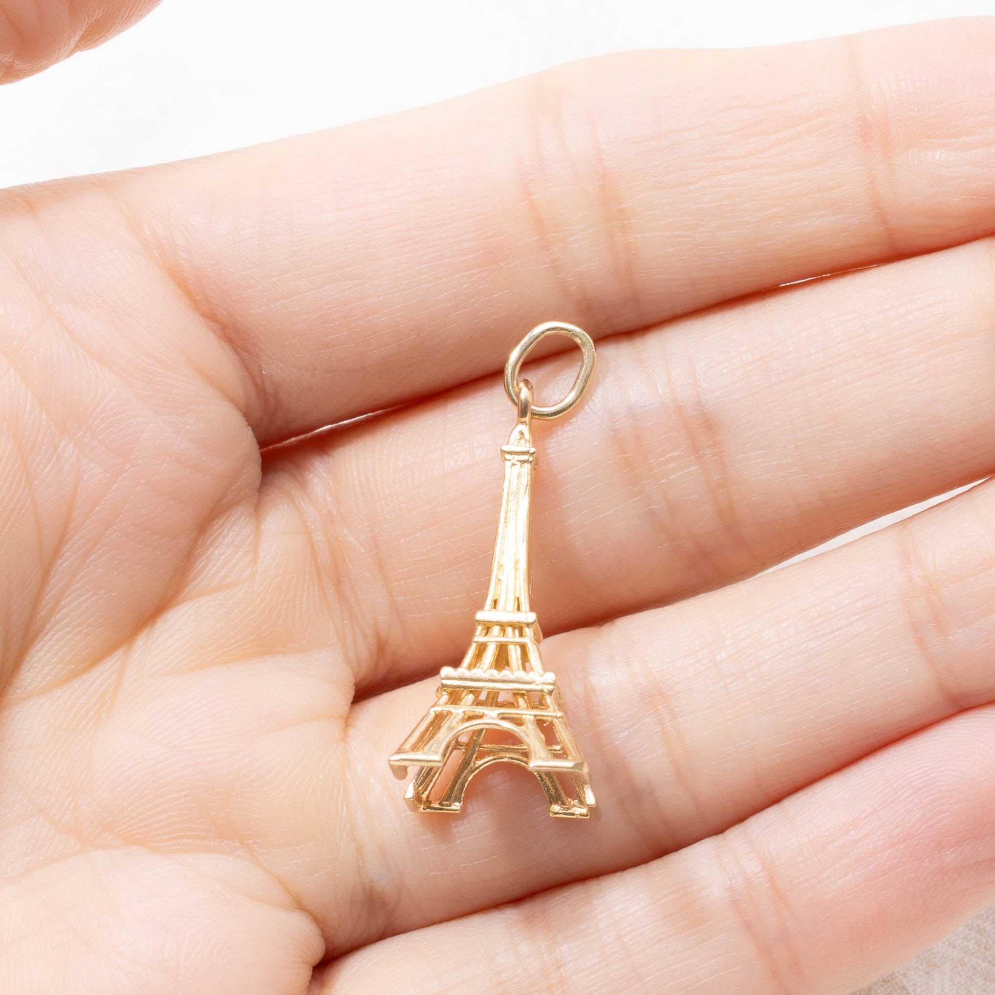18k Eiffel Tower Charm