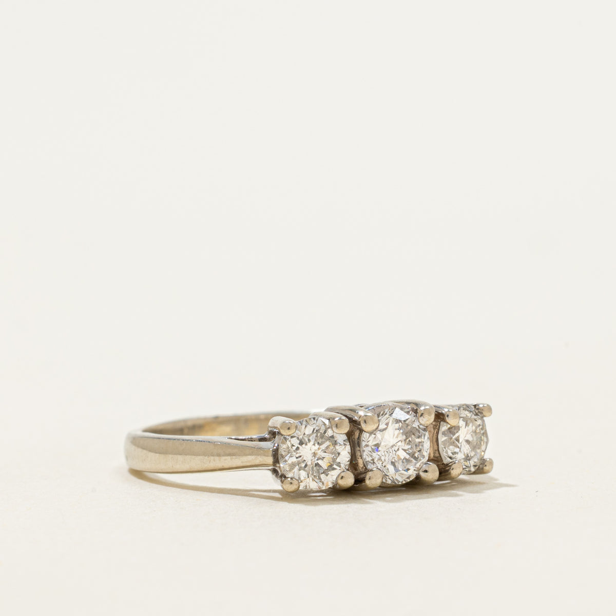 14k Three Stone Diamond Ring | 0.28ct | SZ 7