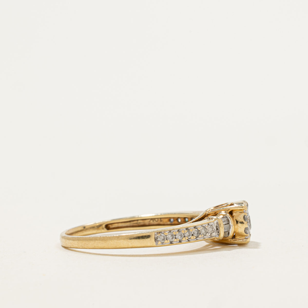 10k Illusion Set Diamond Accented Ring | 0.28ctw | SZ 8.75