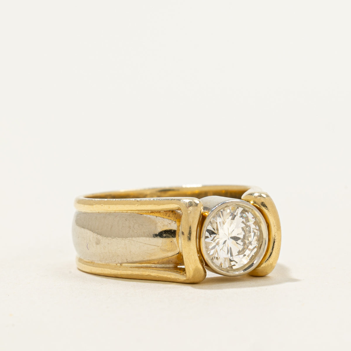 18k Bezel Set Diamond Chunky Ring | 0.97ct SI1 G/H | SZ 6.5