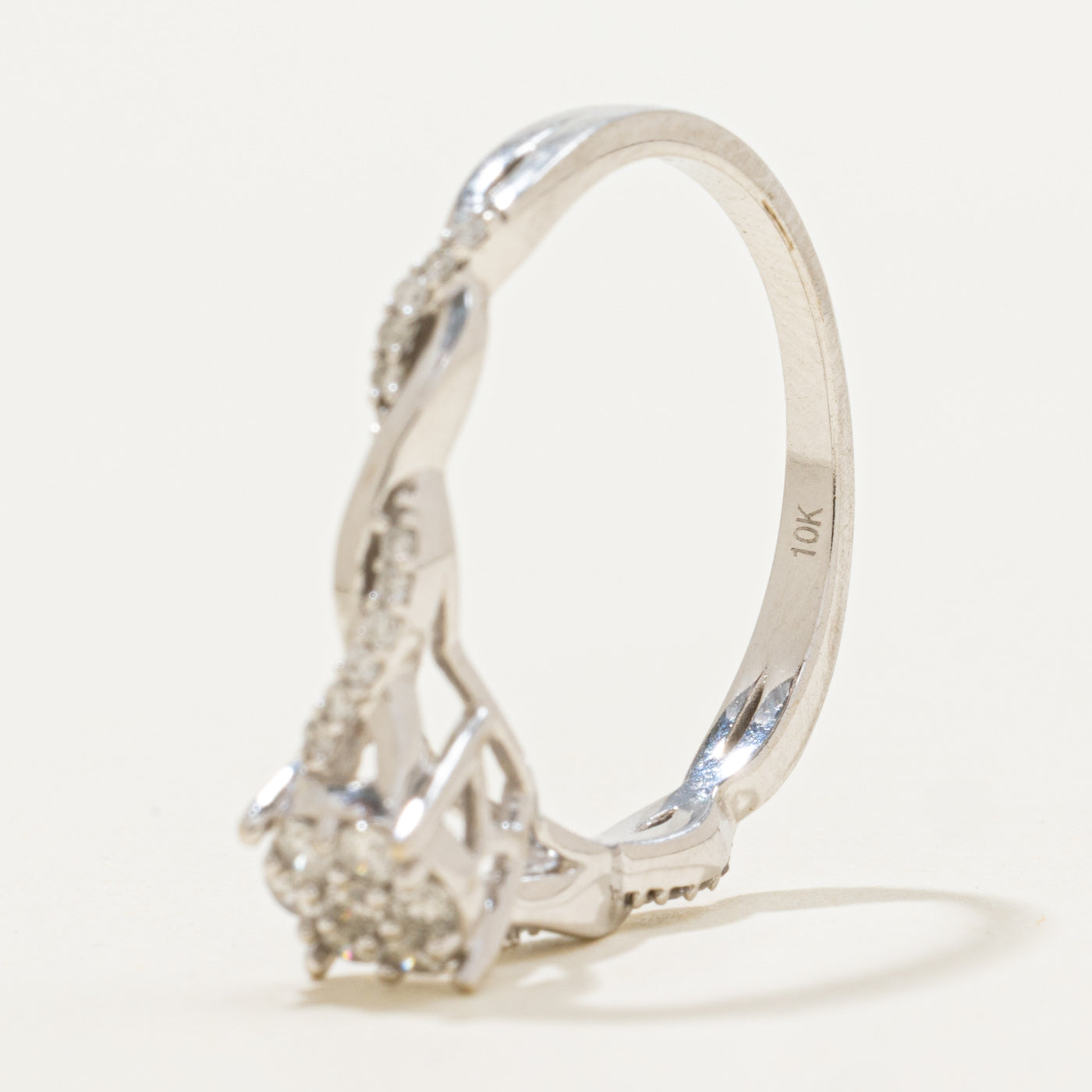 10k Diamond Cluster Twist Ring | 0.13ctw | SZ 6.5