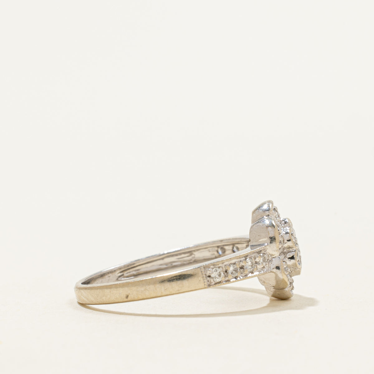 14k Diamond Floral Cluster Ring | 0.18ctw | SZ 7.25