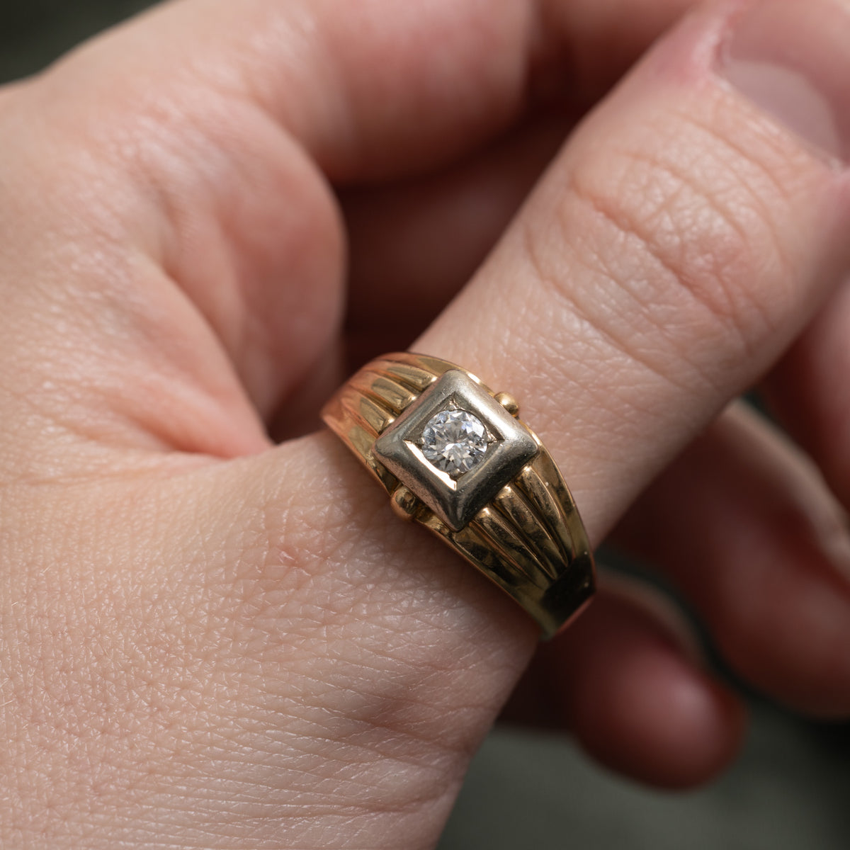 14k Solitaire Diamond Grooved Ring | 0.29ct | SZ 10