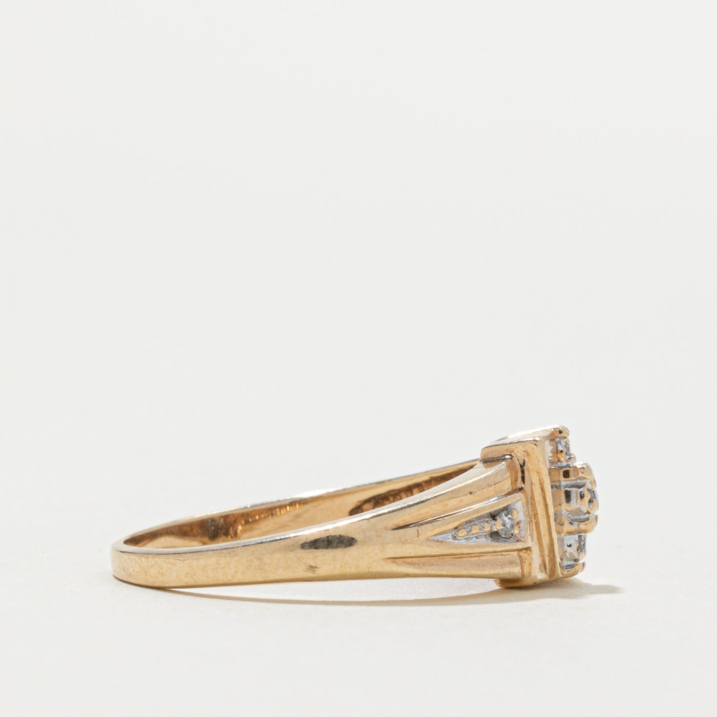 10k Diamond Column Geometric Ring | SZ 7.75