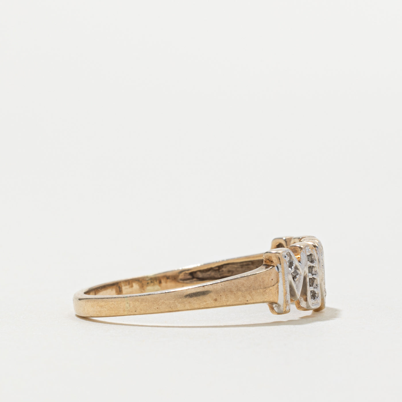 10k Diamond "MOM" Ring | SZ 10.25