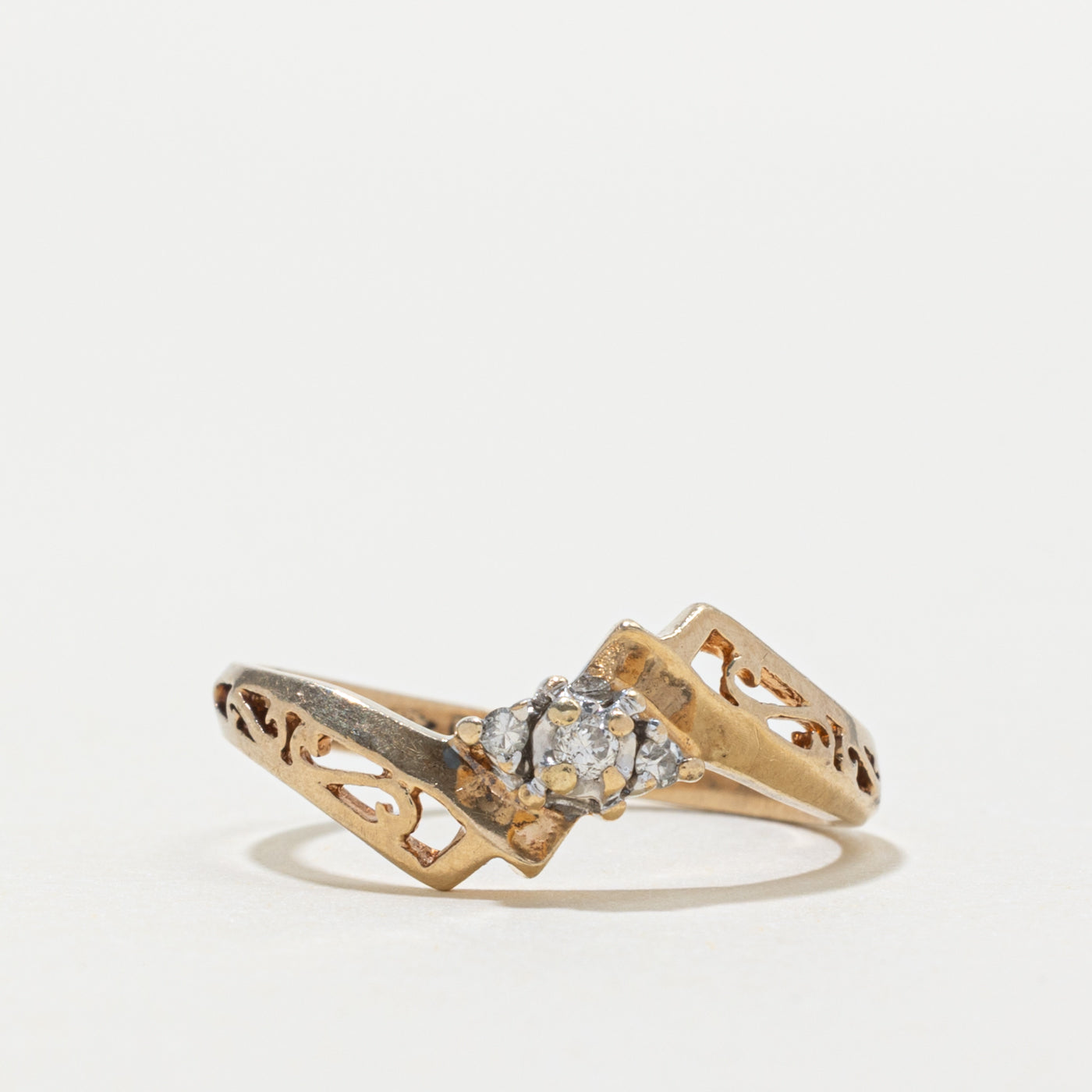 10k Diamond Openwork Bypass Ring | SZ 6.25