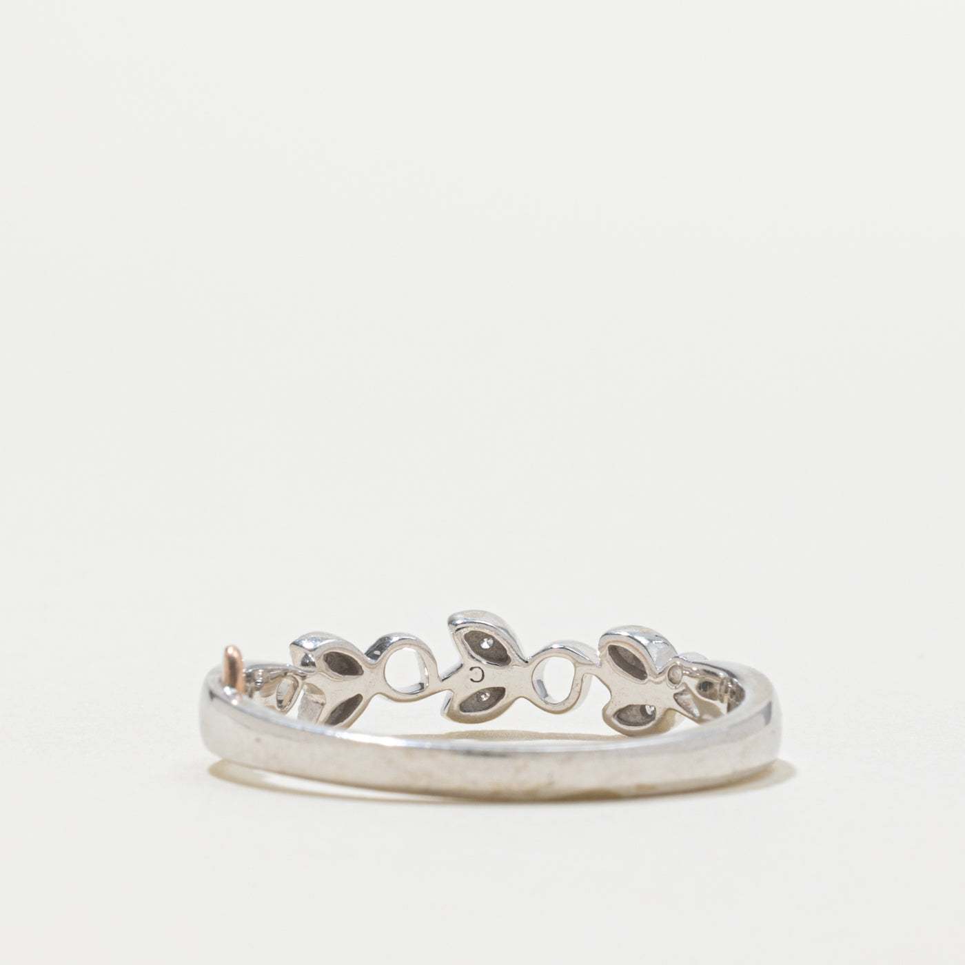 10k Diamond Leafy Milgrain Band | SZ 8.75