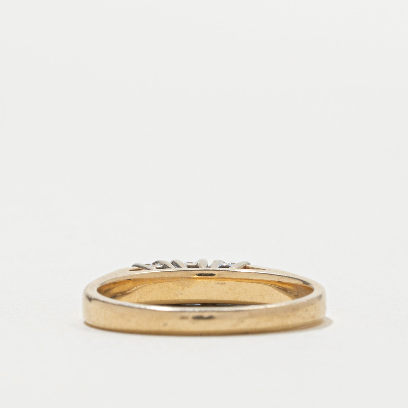 14k Three Stone Diamond Ring | SZ 6