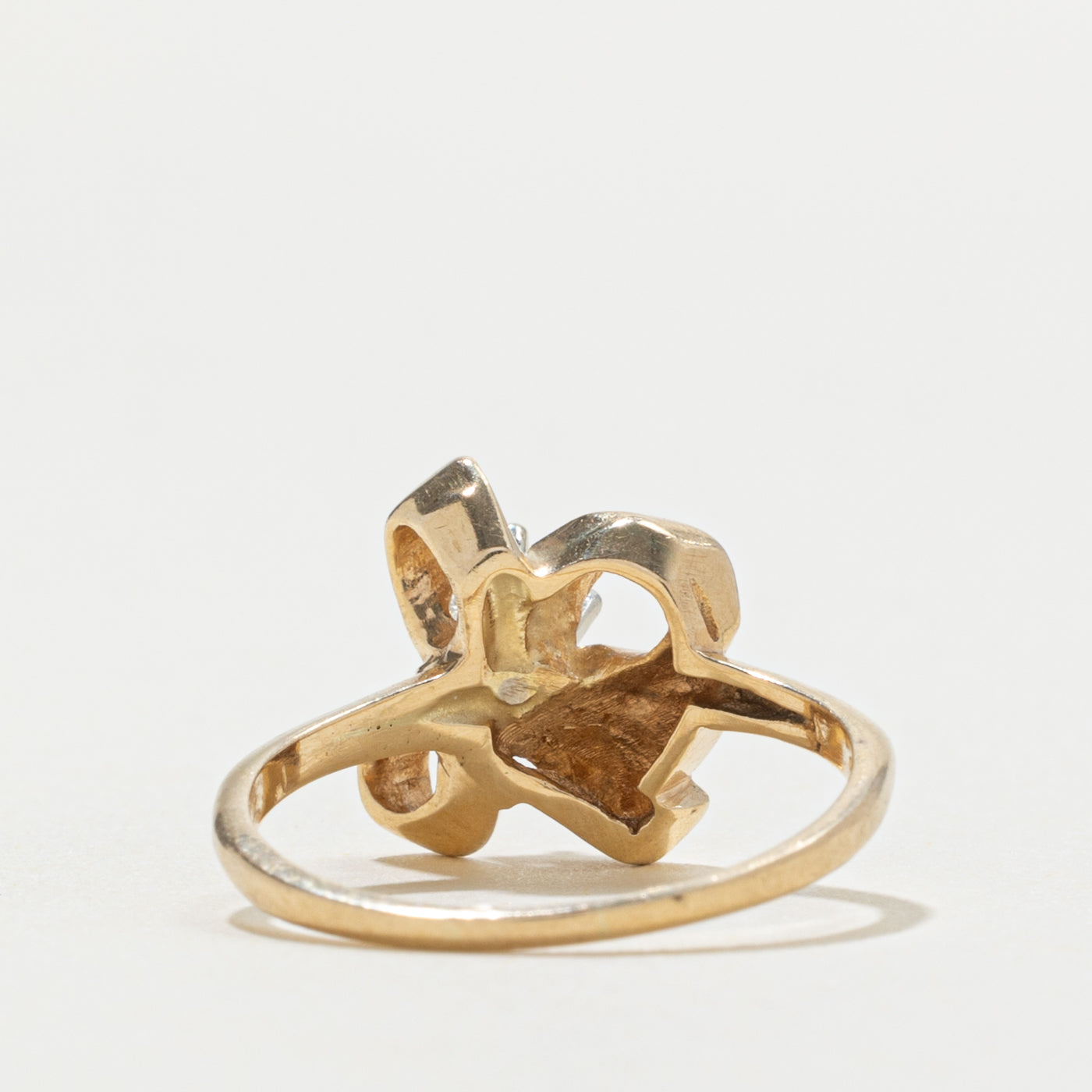 14k Diamond Bow Ring | SZ 5.25