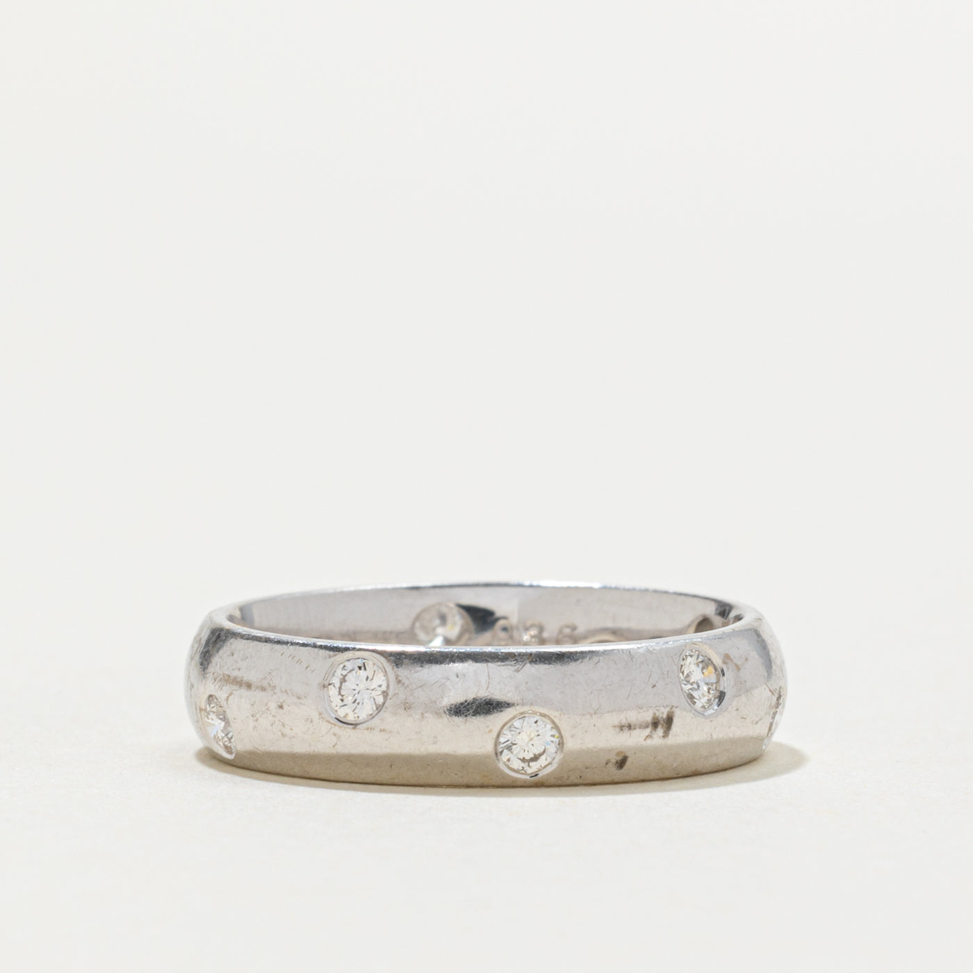 18k Flush Set Scattered Diamond Band | 0.30ctw | 4.75mm | SZ 6