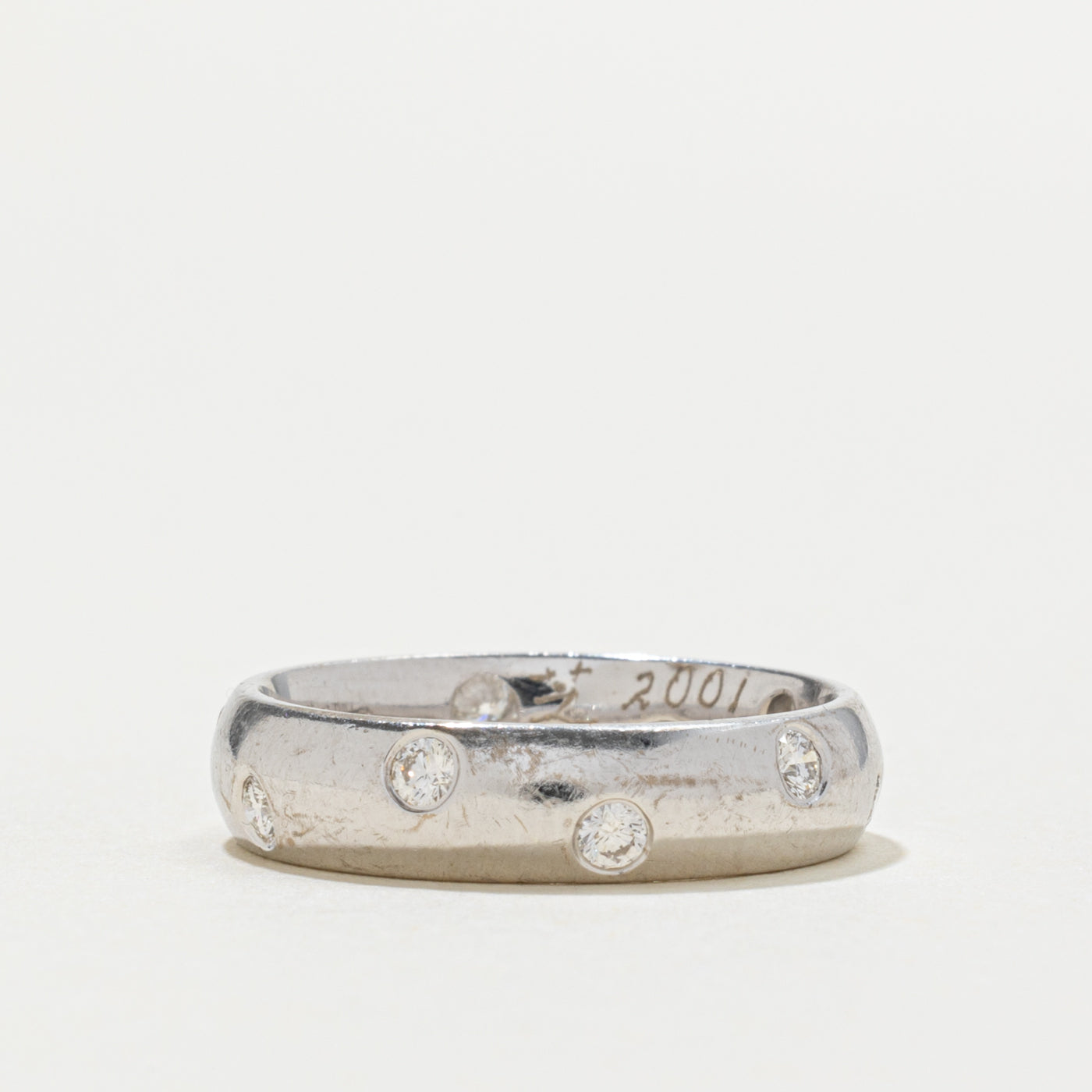 18k Flush Set Scattered Diamond Band | 0.30ctw | 4.75mm | SZ 6