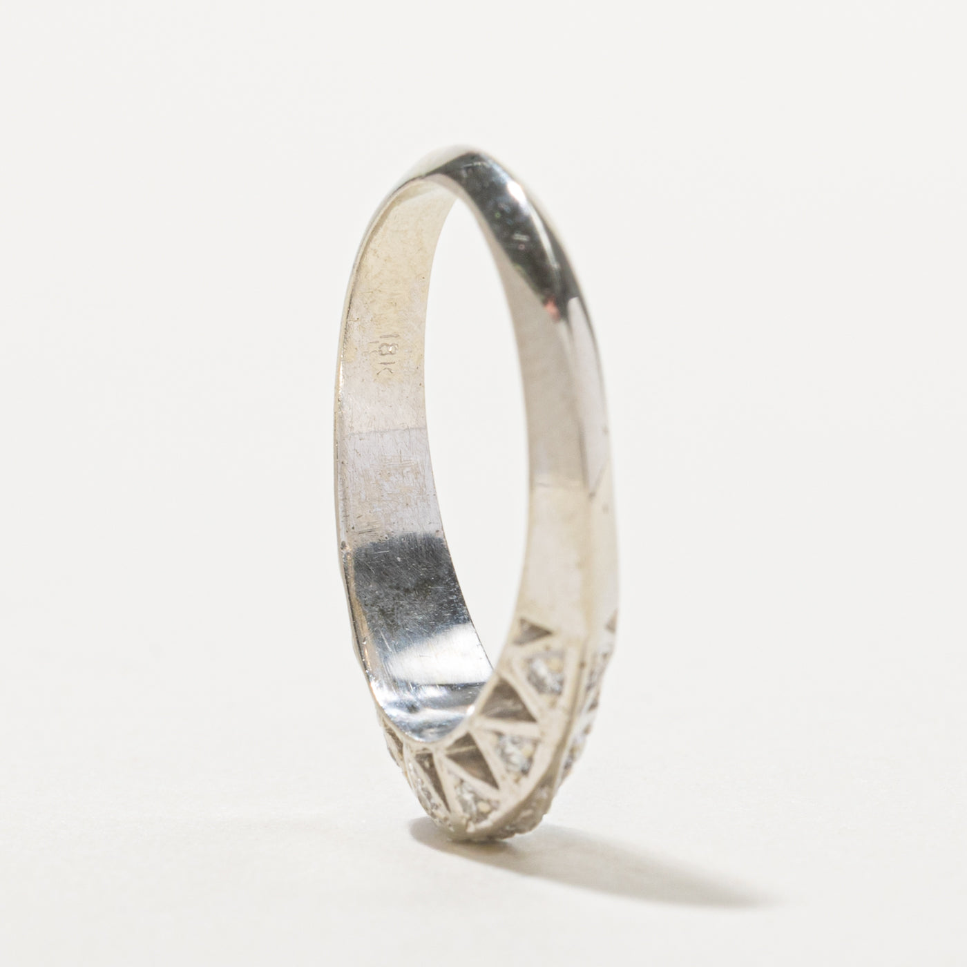 18k Graduating Diamond Thin Boat Ring | 0.50ctw | SZ 8