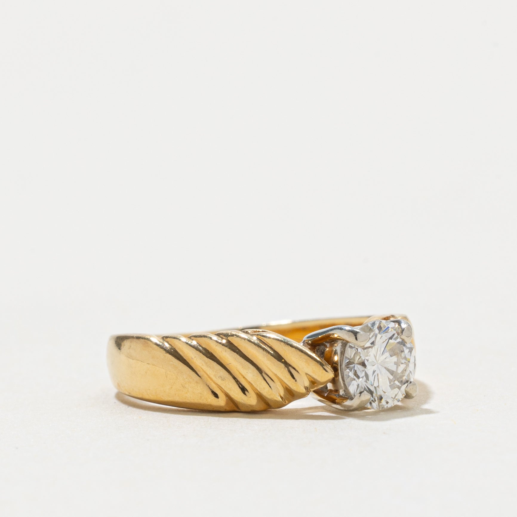18k Solitaire Diamond Grooved Ring | 0.42ct VS2/SI1 I/J | SZ 3