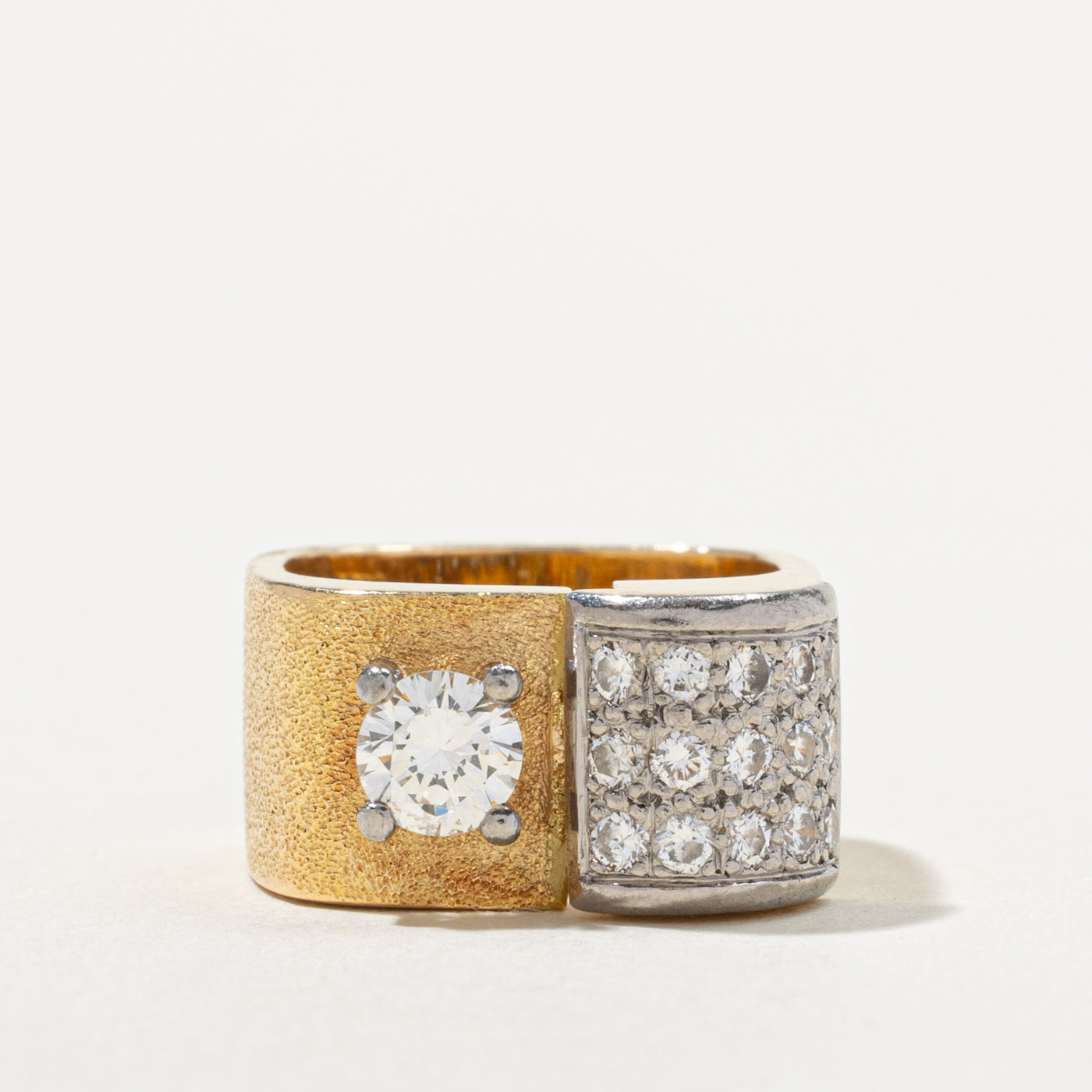 18k Diamond Accented Textured Soft Square Ring | 0.45ct VS1 H/I, 0.30ctw | SZ 4.25