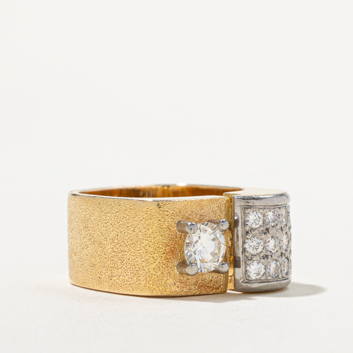 18k Diamond Accented Textured Soft Square Ring | 0.45ct VS1 H/I, 0.30ctw | SZ 4.25