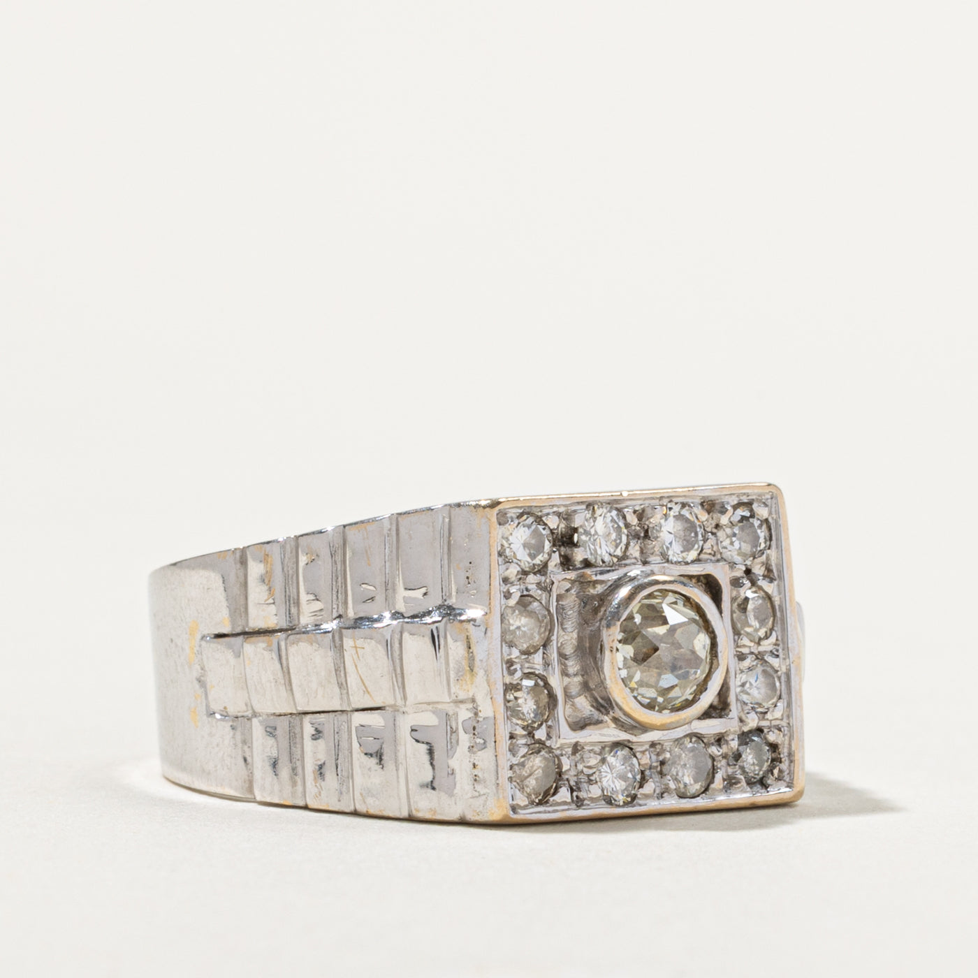 14k Diamond Square Halo Grooved Cocktail Ring | 1.05ctw | SZ 10.5
