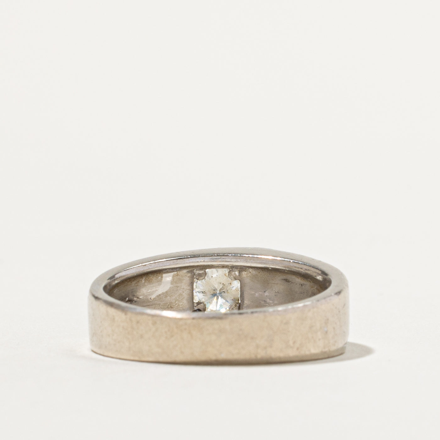 9k Round Brilliant Cut Solitaire Diamond Ring | 0.35ct SI1 H/I | SZ 8.25