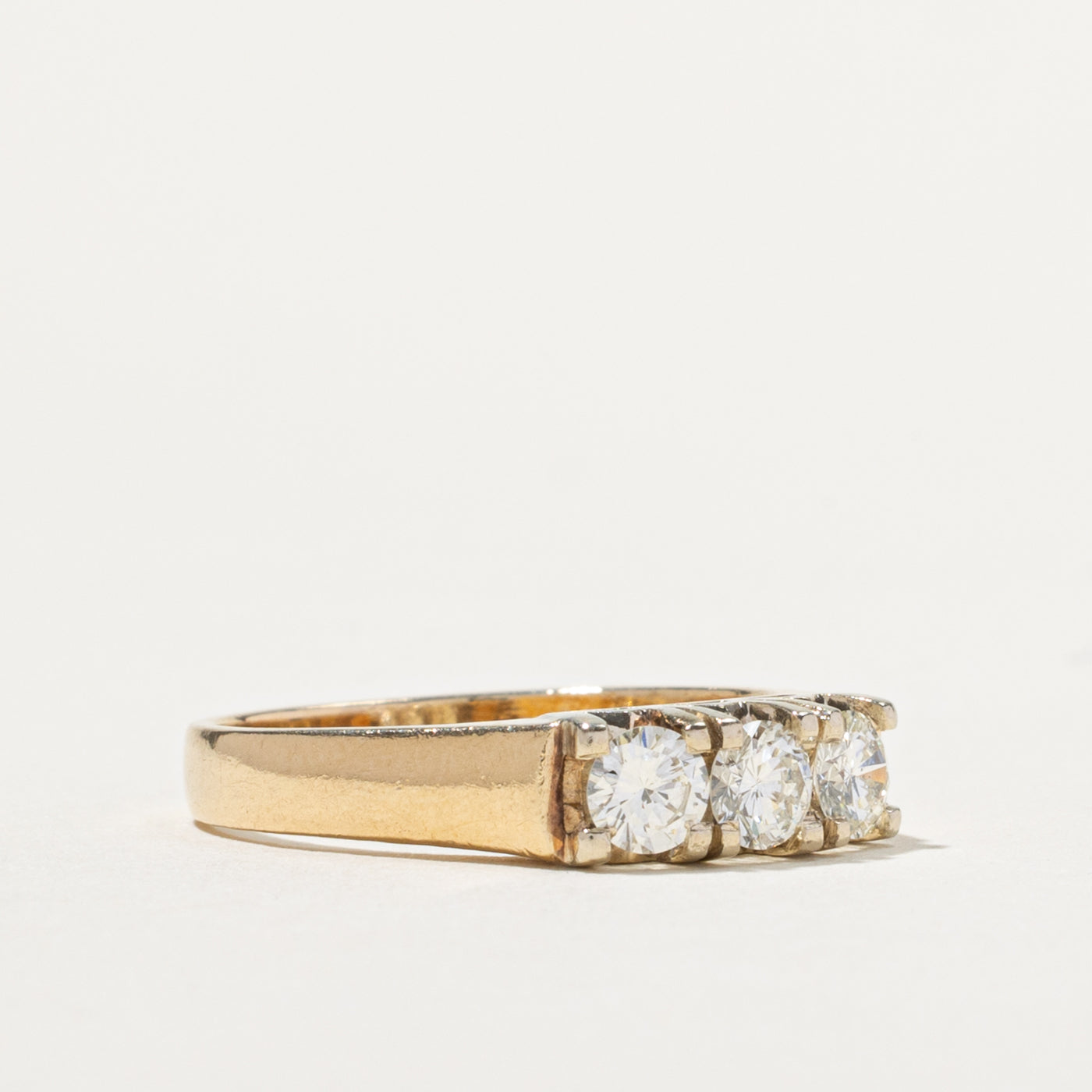14k Three Stone Diamond Ring | 0.25ct | SZ 8.5