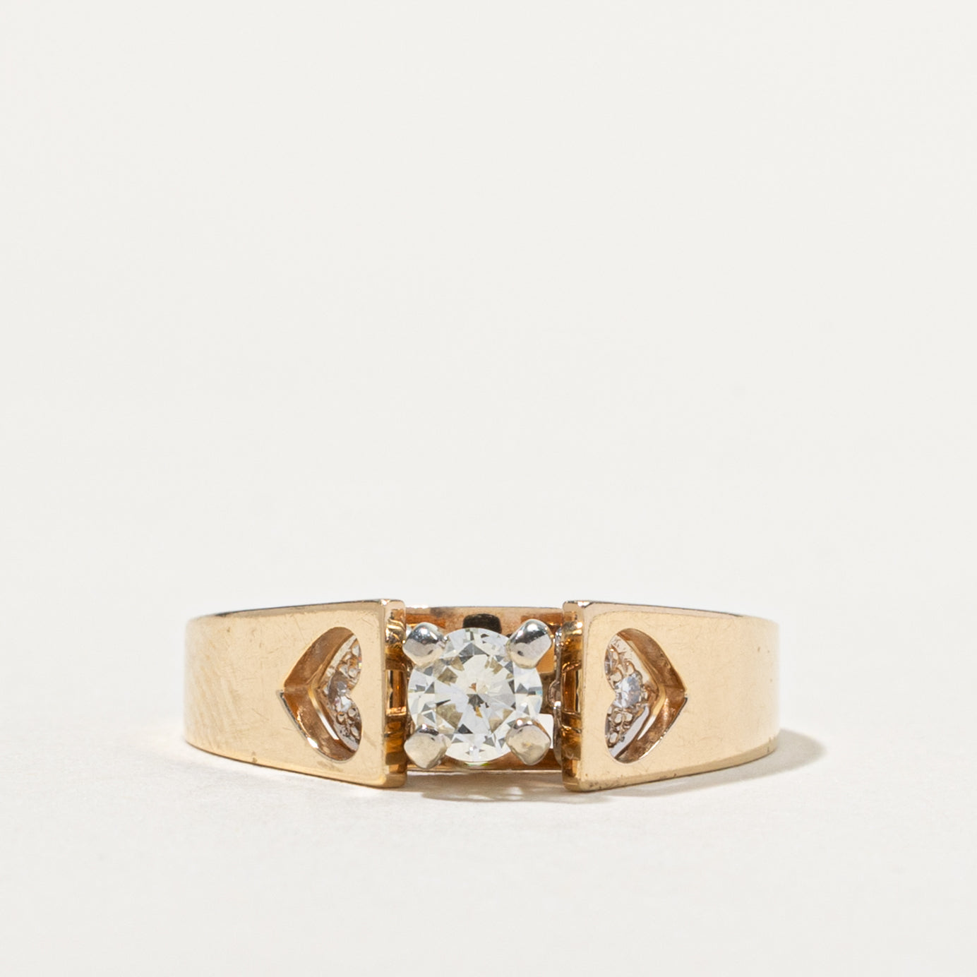 14k Diamond Heart Accented Ring | 0.36ctw | SZ 6.25
