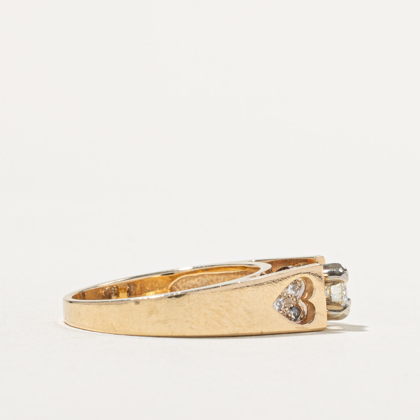 14k Diamond Heart Accented Ring | 0.36ctw | SZ 6.25