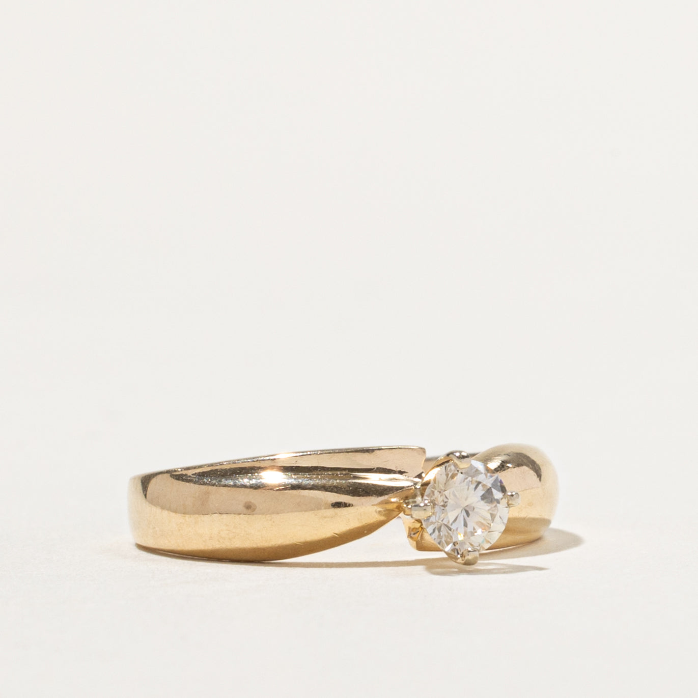 14k Round Brilliant High Set Diamond Ring | 0.27ct I1 L | SZ 6.75