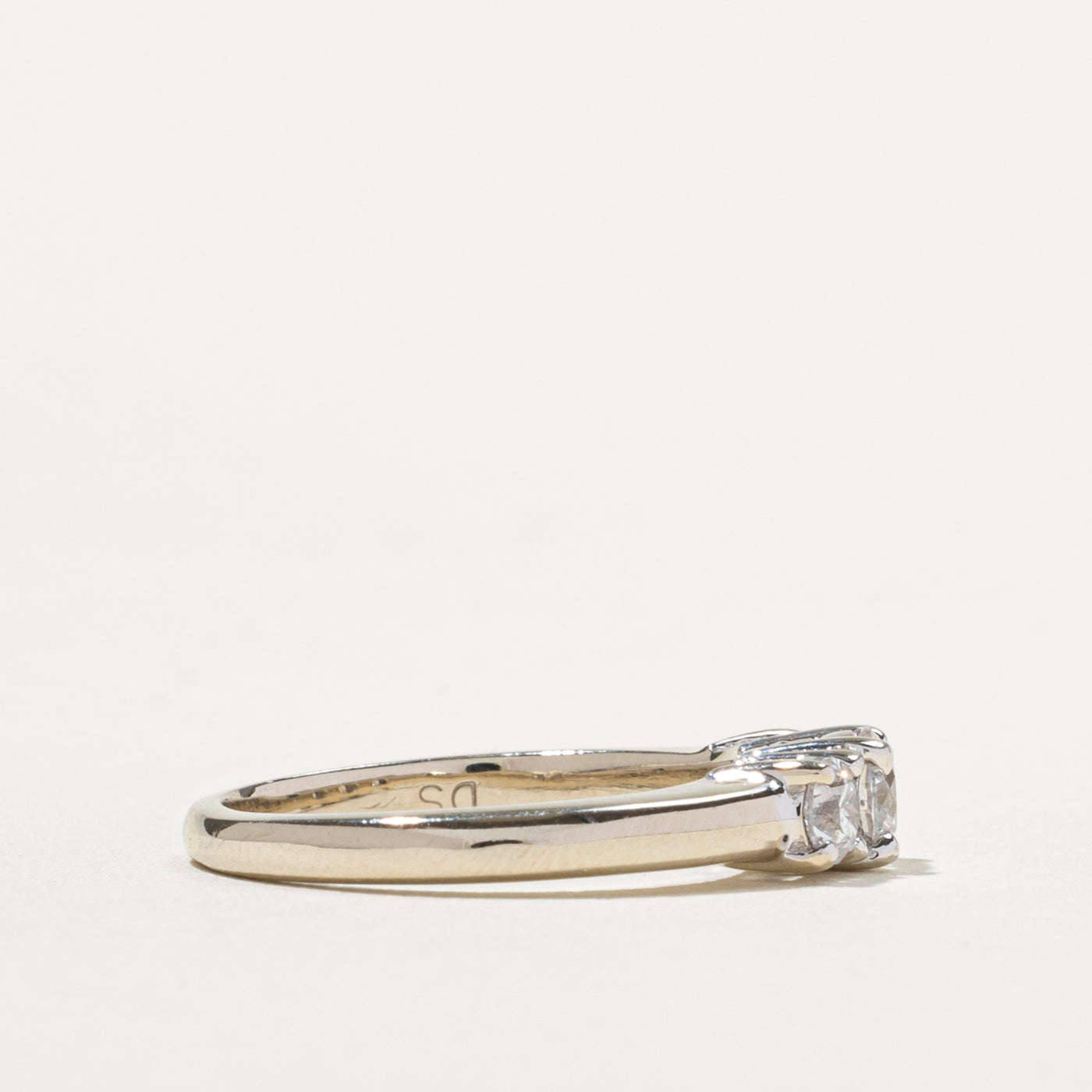 14k Three Stone Diamond Ring | 0.61ctw | SZ 7.25