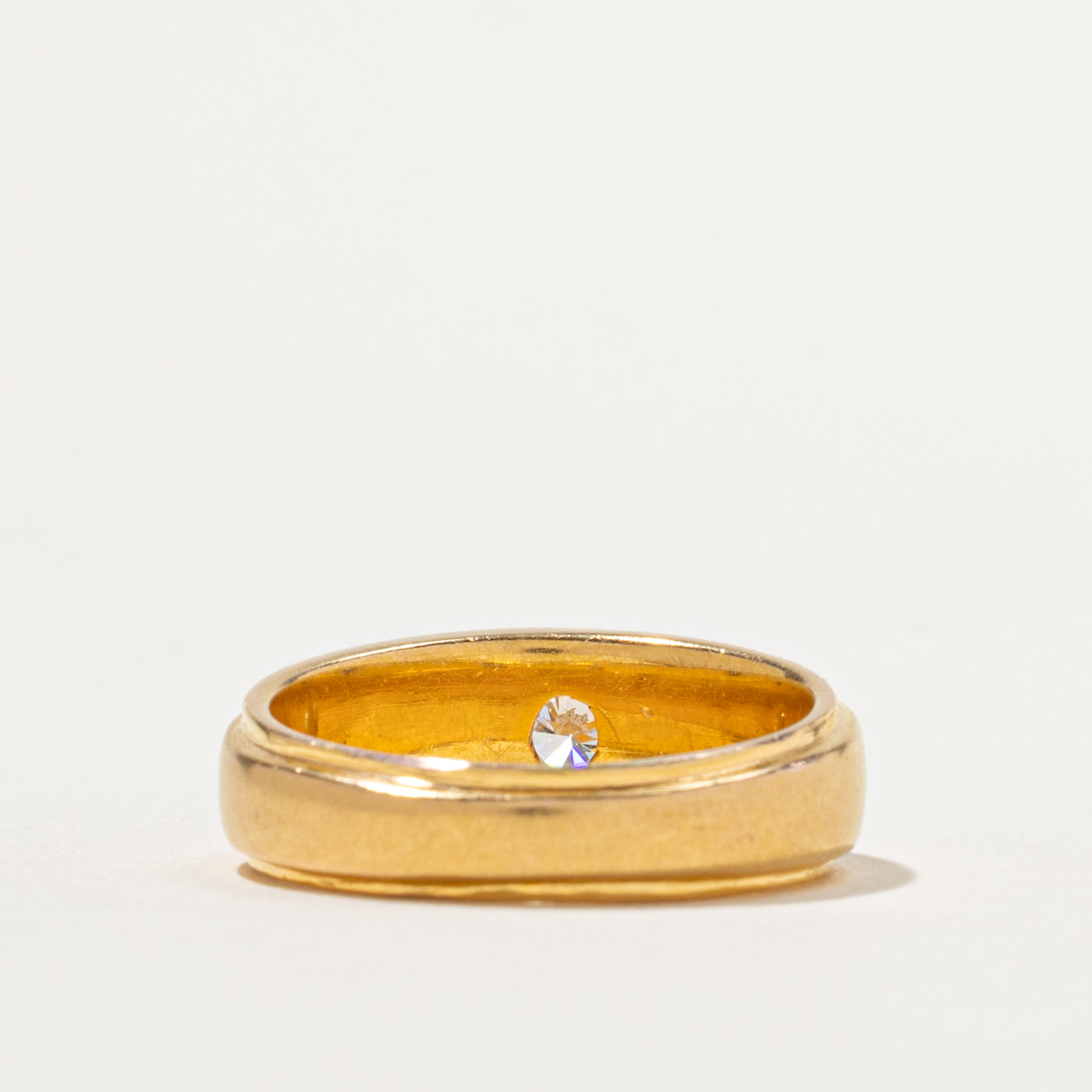 Flush Set Diamond Textured Band | 0.25ct VS1 F/G | SZ 8