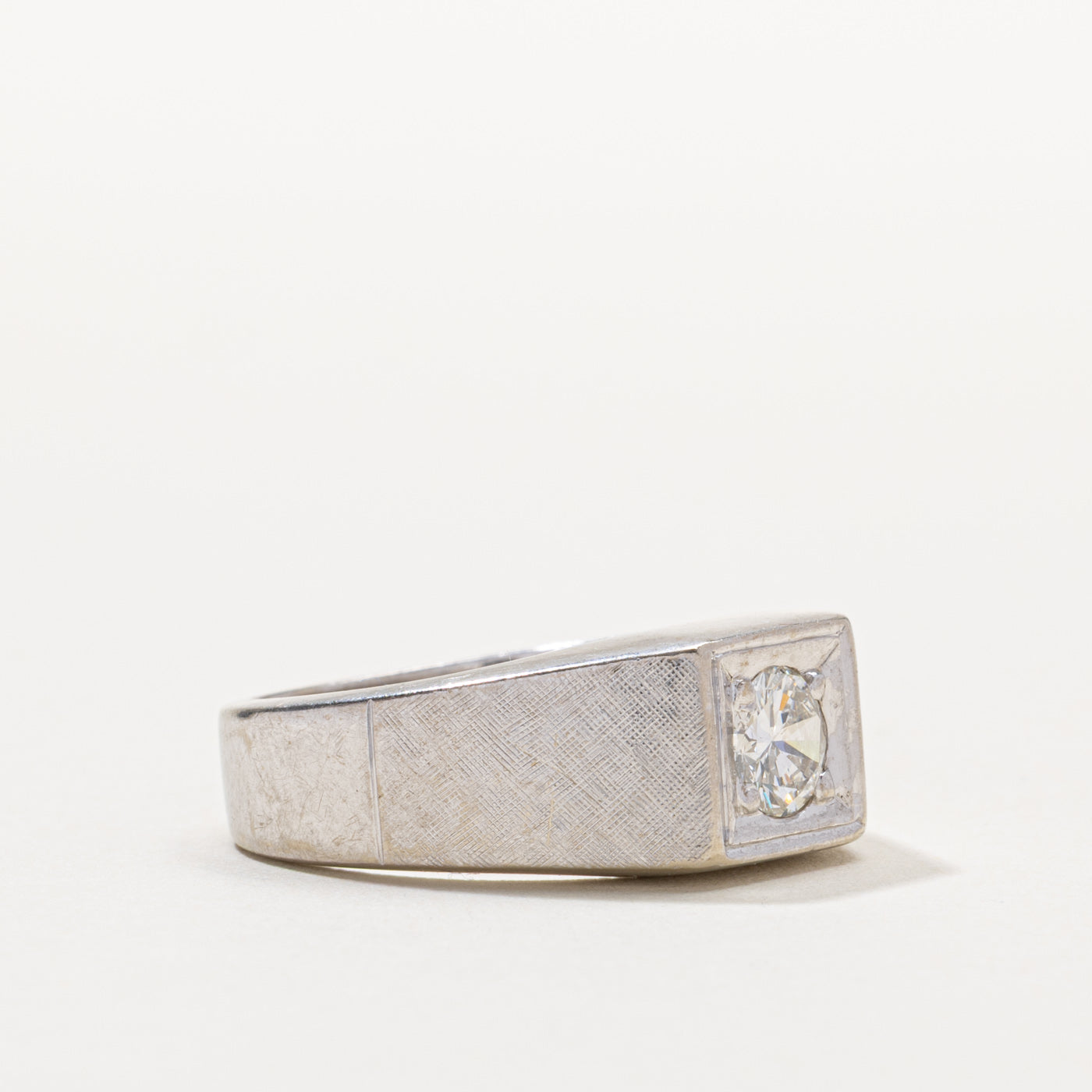 14k Round Brilliant Diamond Signet Ring | 0.65ct SI1/SI2 I | SZ 8.75